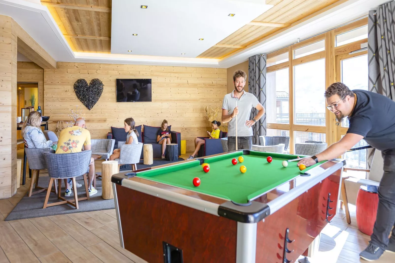 Le Coeur des Loges 3-S4v-Parkfaciliteiten