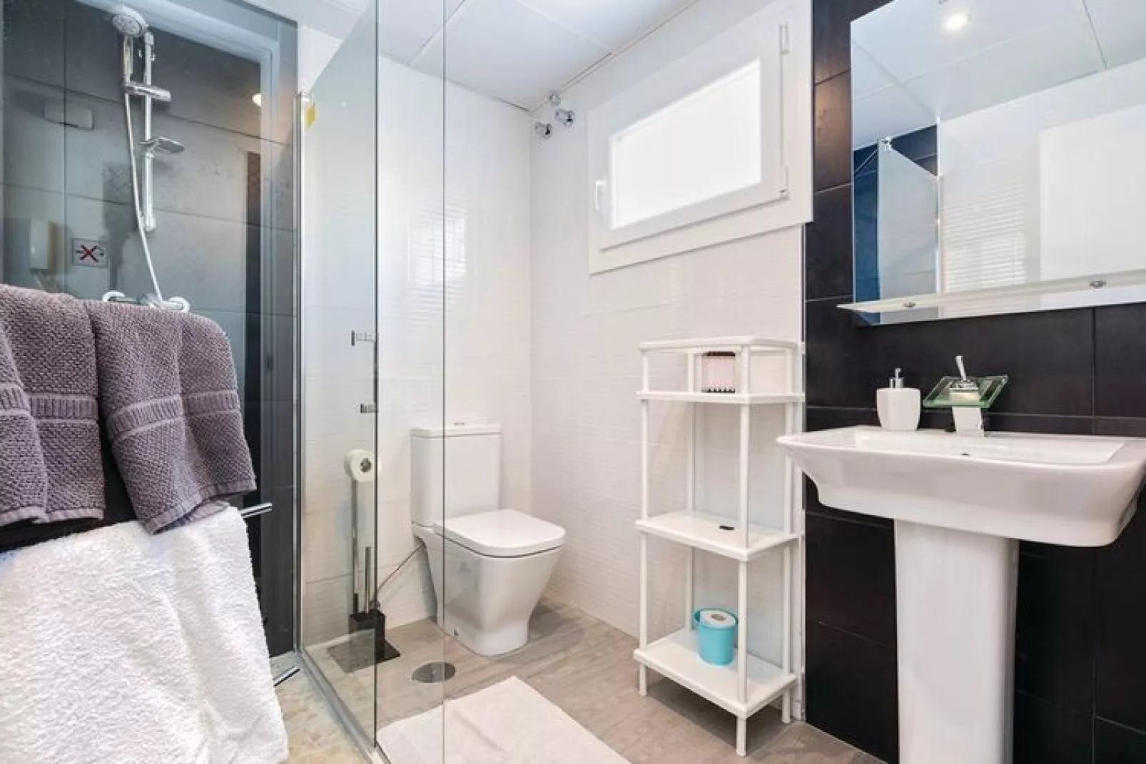 Pearl of Algaida CT 190-Badkamer