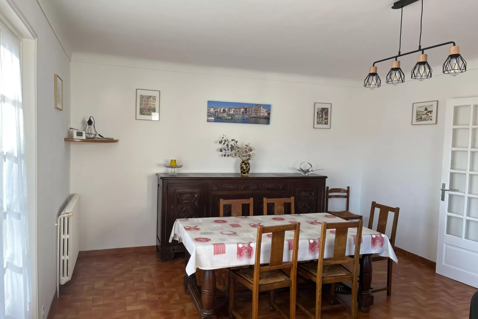 MAISON GURE AMETSA-Eetkamer