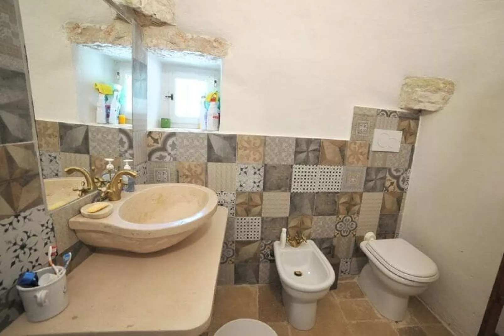 Tenuta Bianca Ostuni-Badkamer