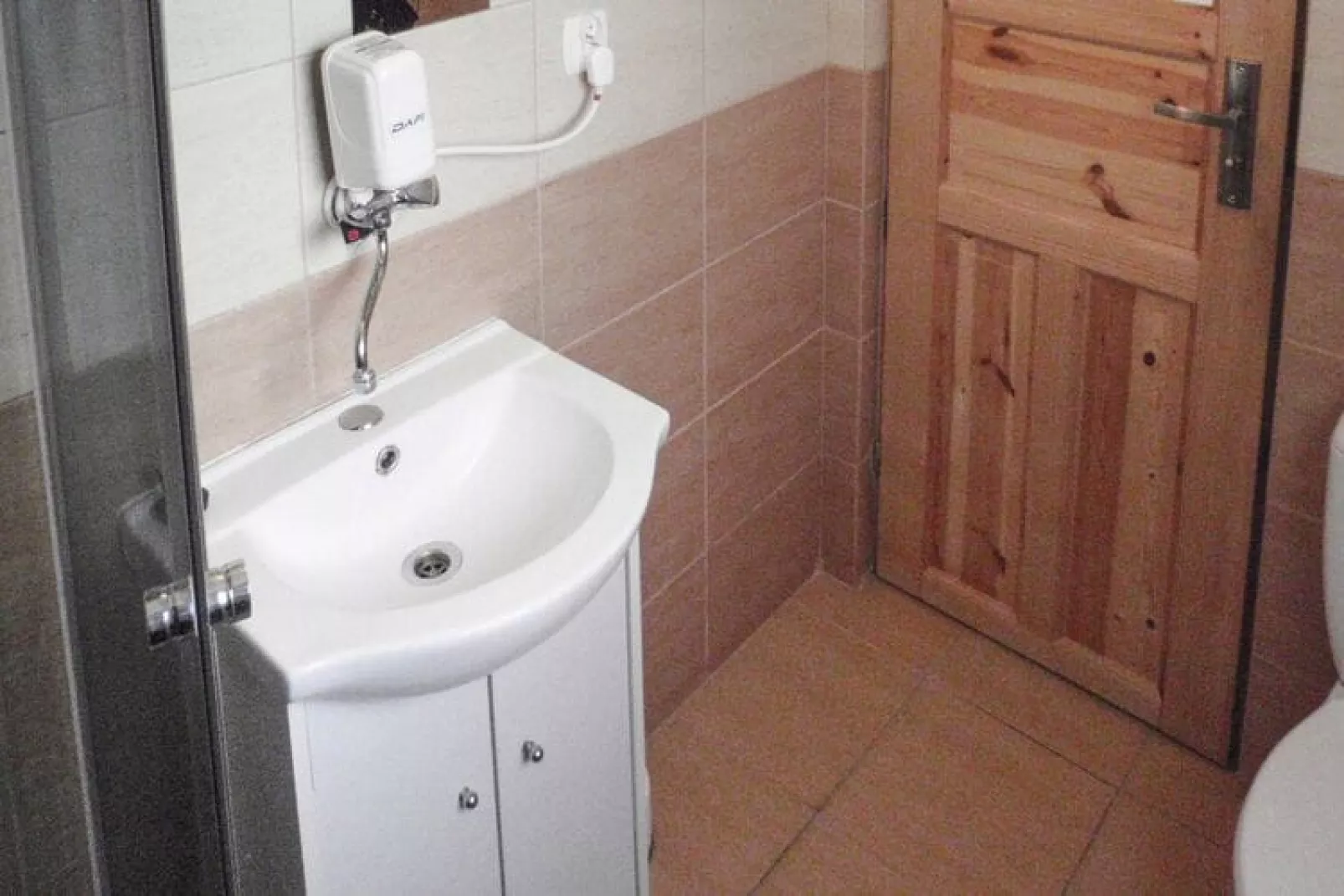 Holiday resort in Wiselka for 3 persons with carpark space-Badkamer