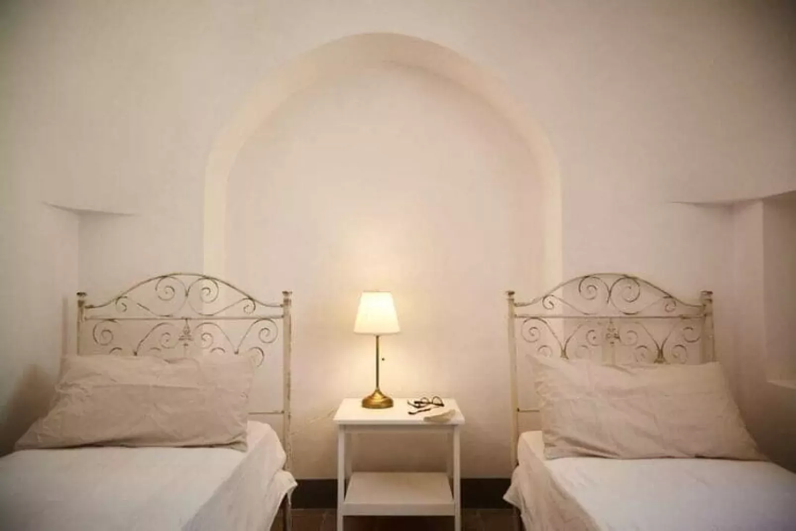 Trulli Azzalema Cisternino-Slaapkamer