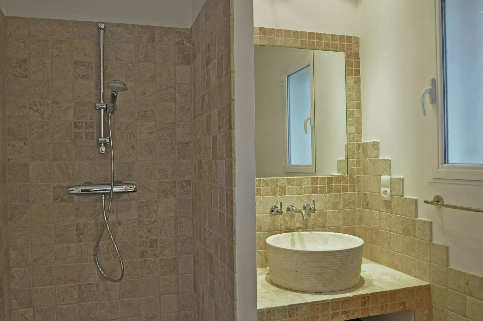 Villa des 4 vents C - Badkamer