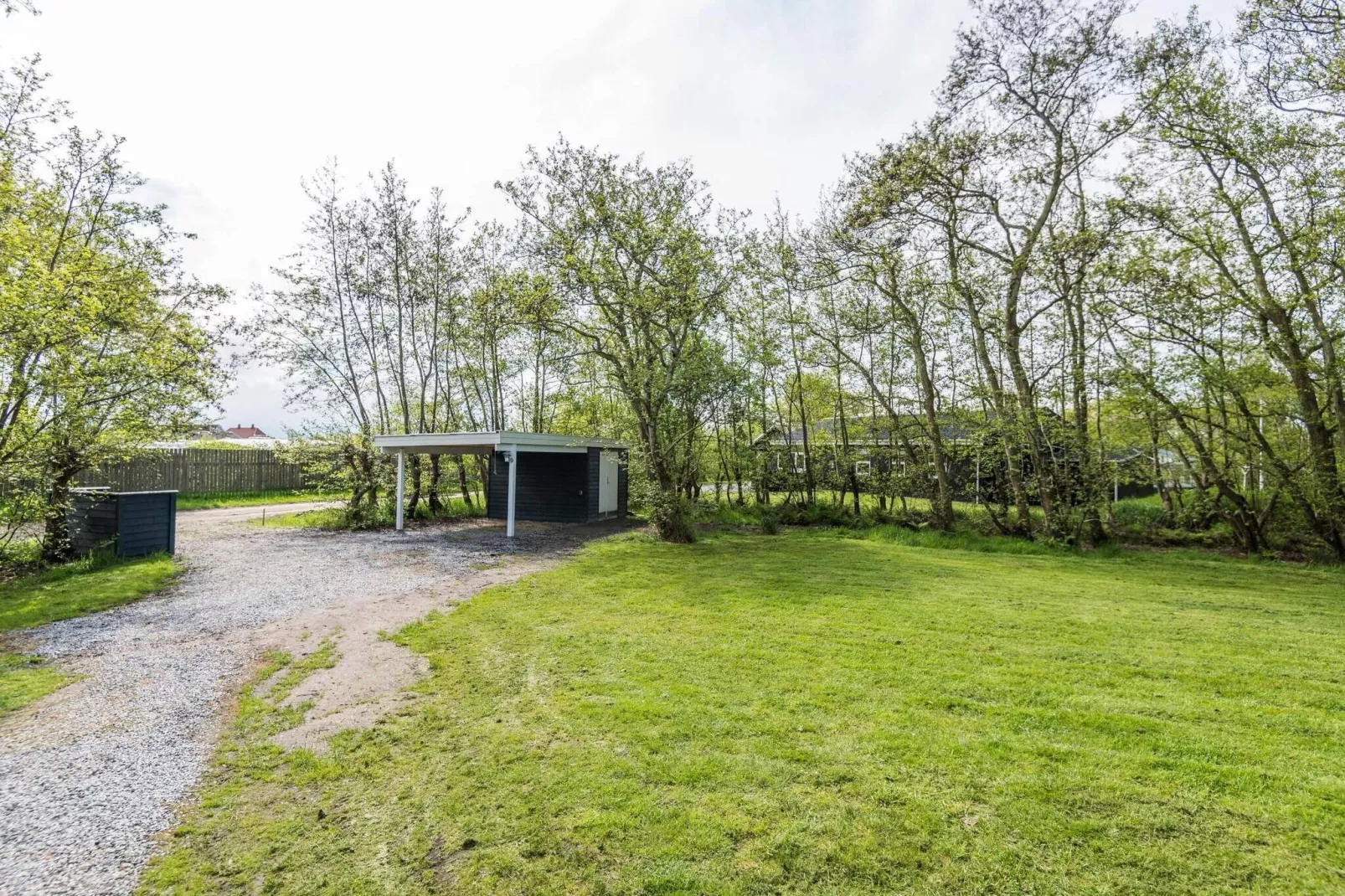 Rustige Oase in Rindby-Buitenlucht