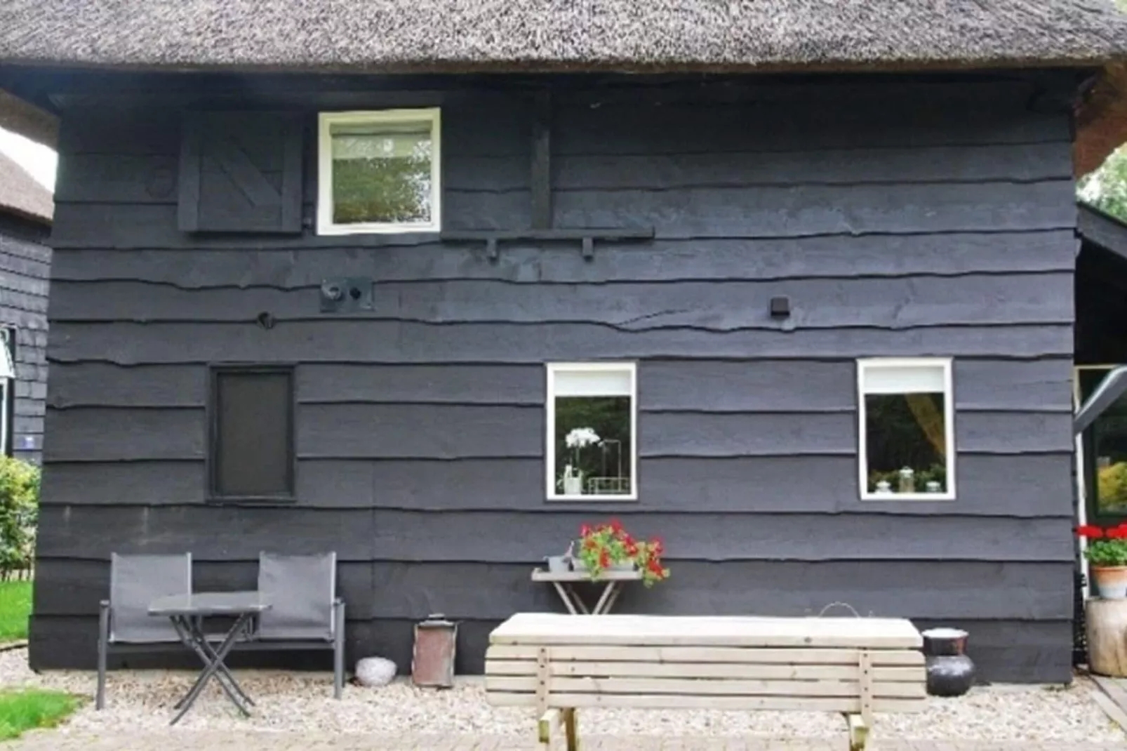 Vakantiewoning Juttepeer-Buitenkant zomer