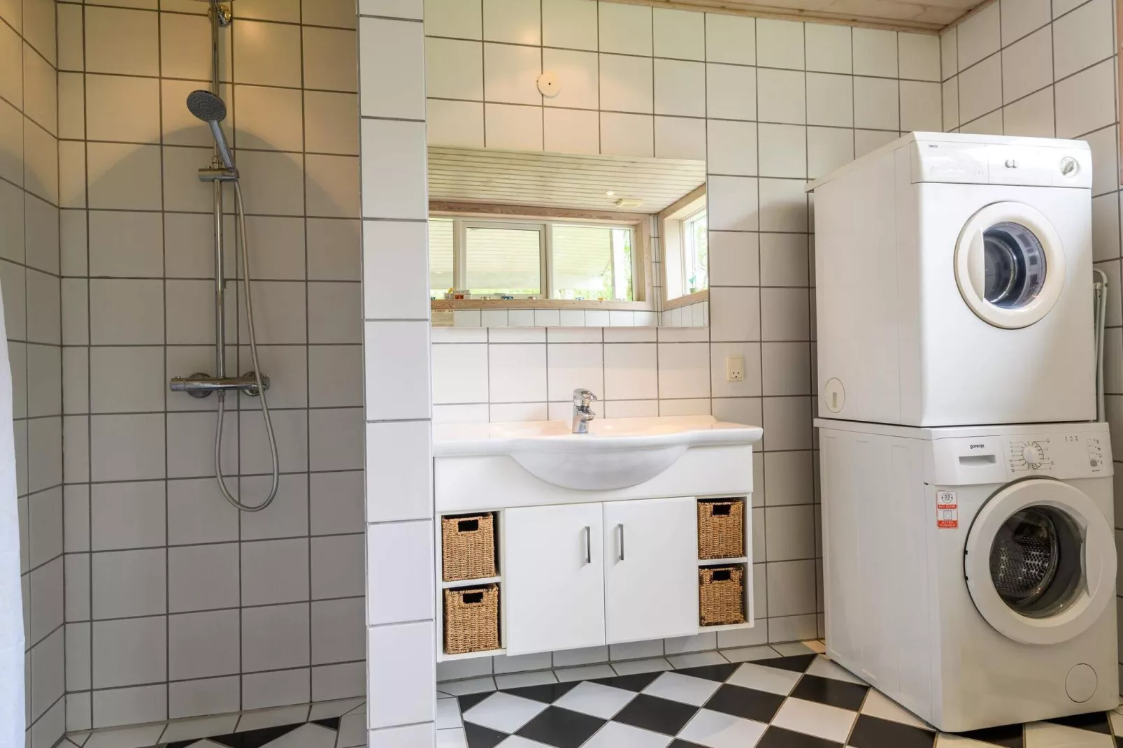Rustige Oase in Rindby-Binnen