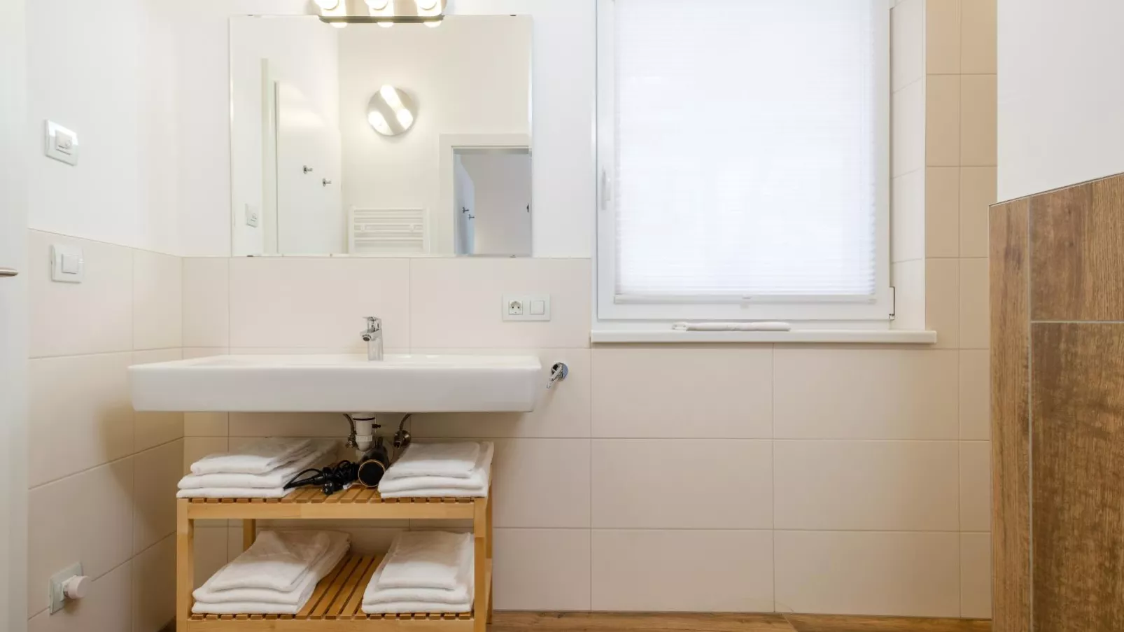 Adlerblick-Badkamer