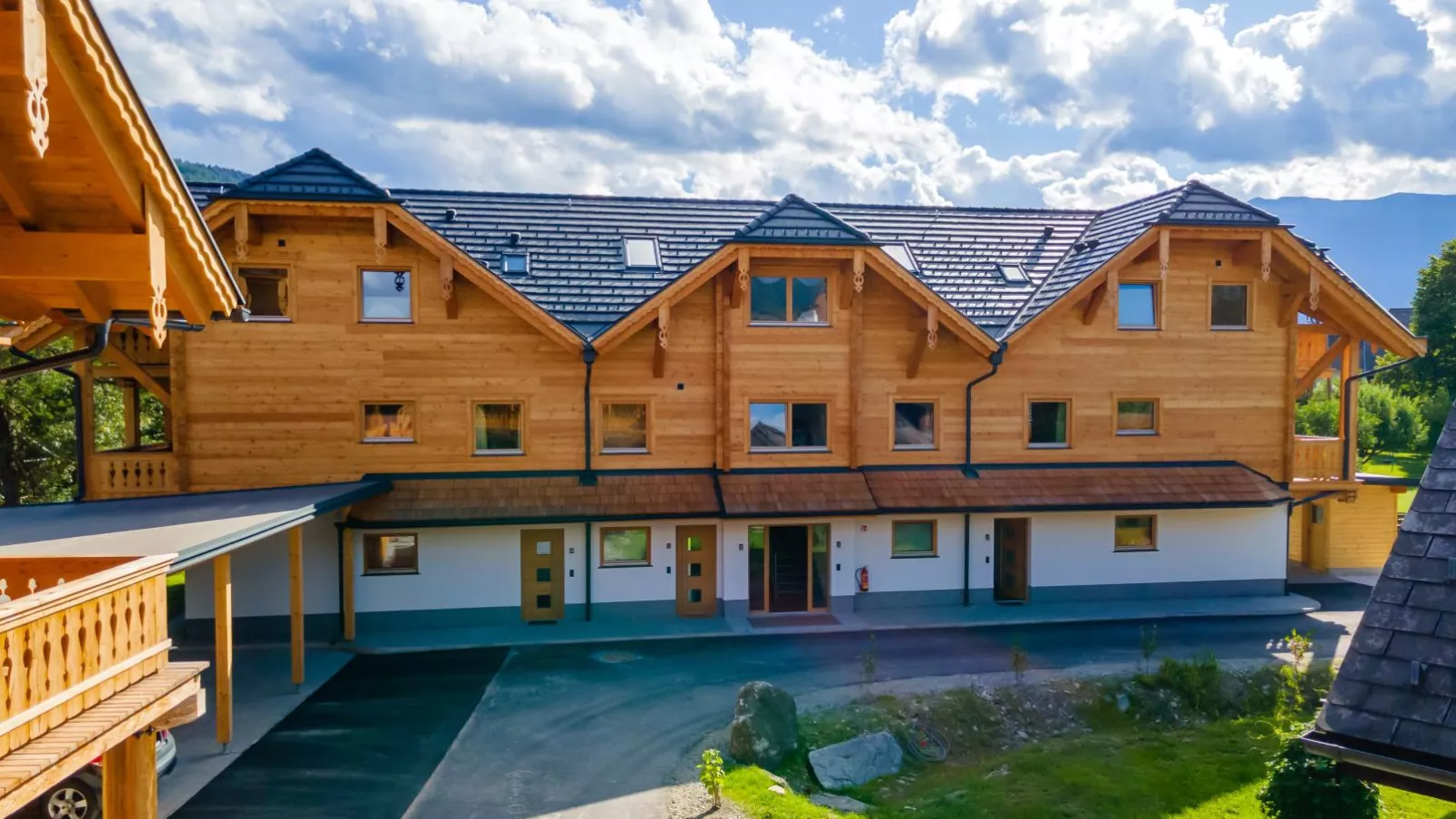 AlmApARTment Mauterndorf Pichl 9-1-Buitenkant zomer
