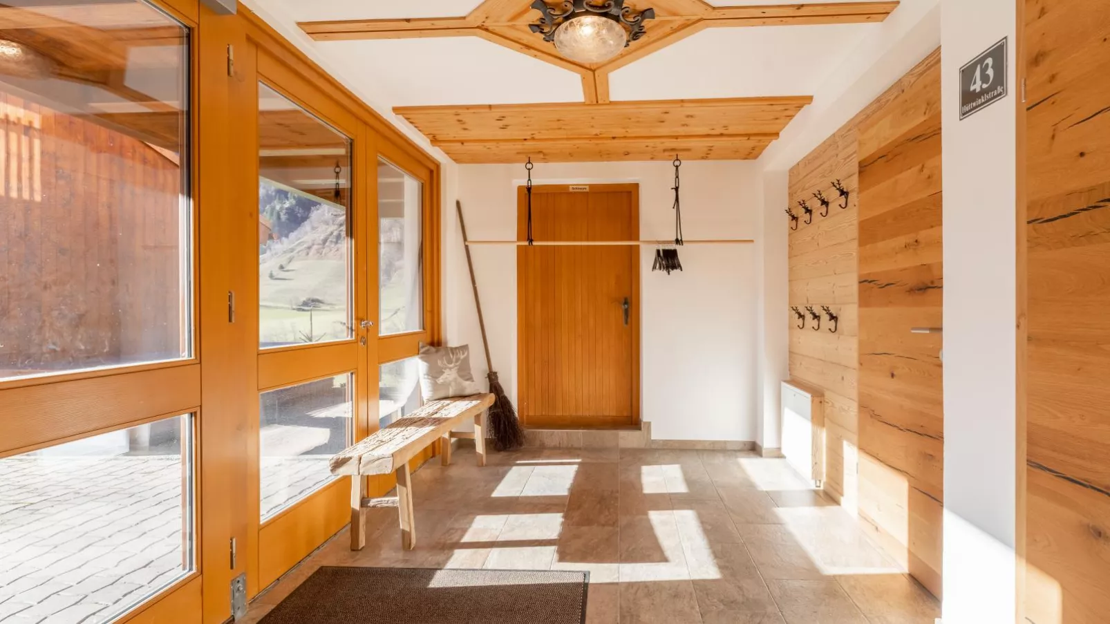 Spykerhütte-Hal-ontvangst
