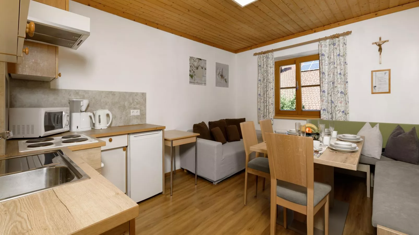 Haus Tanja-Eetkamer
