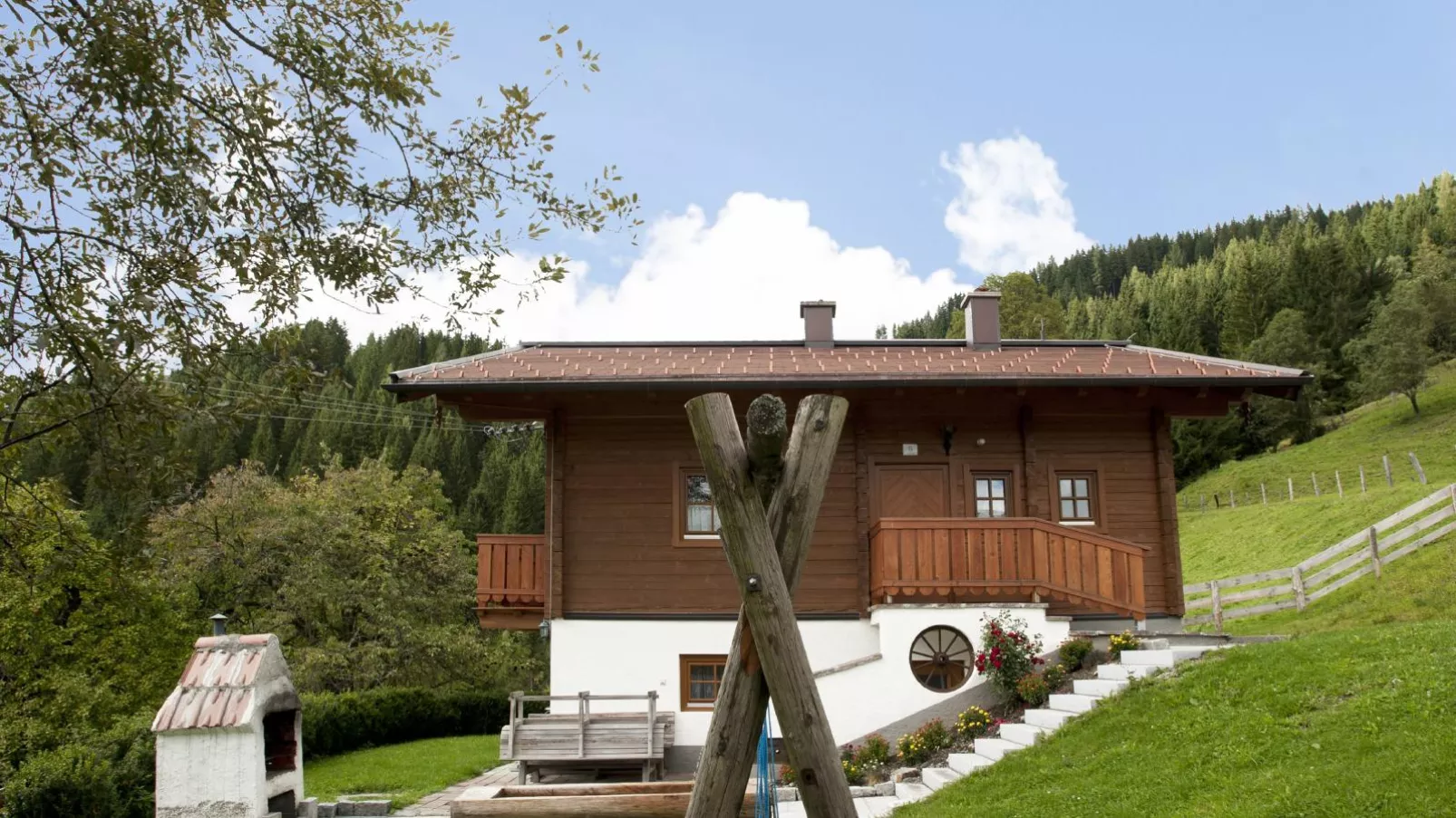 Schüttbach-Buitenkant zomer