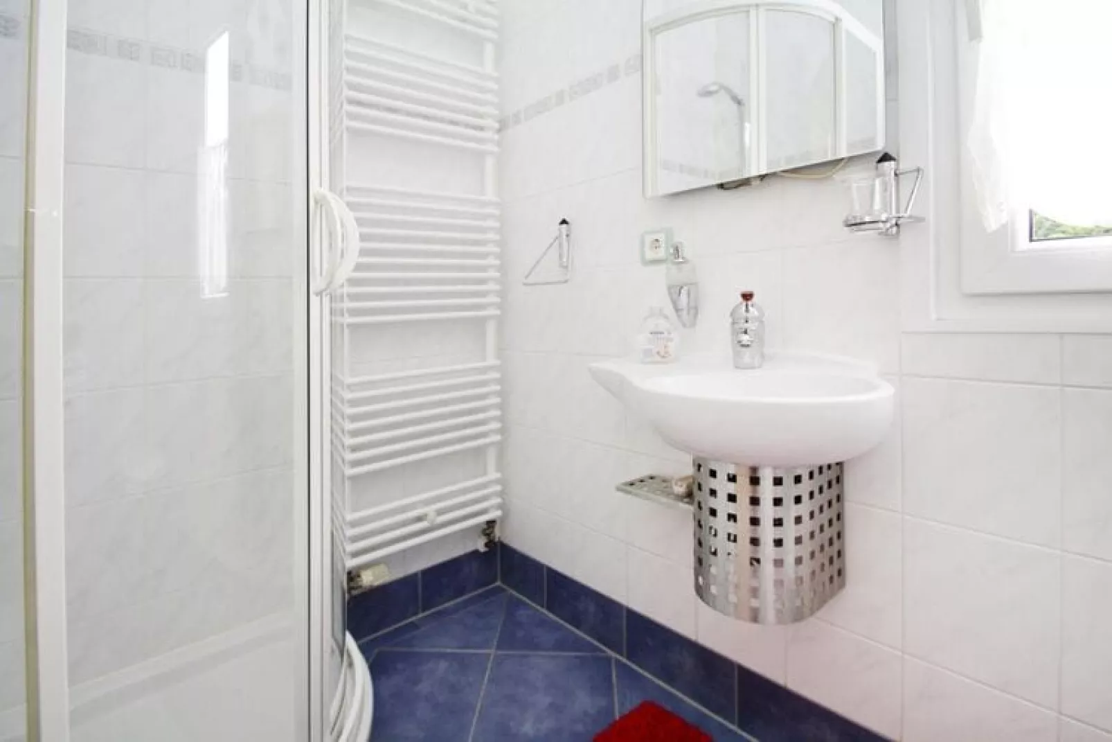 Adler 145 qm-Badkamer
