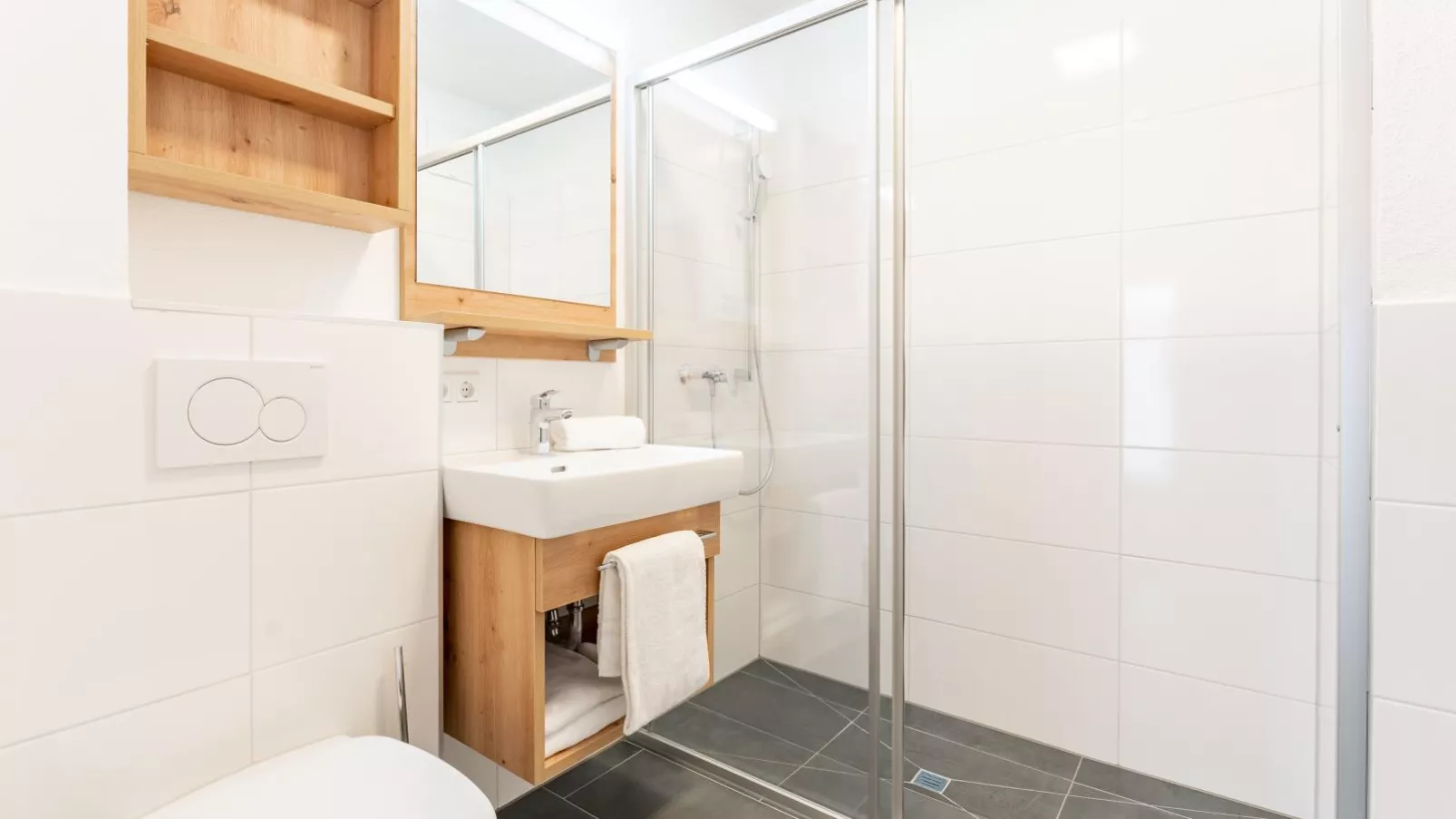 Falken Suites TOP 4-Badkamer