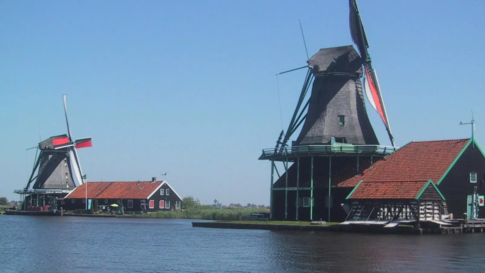 Tiny houseboat Uitgeest I-Gebieden zomer 20km