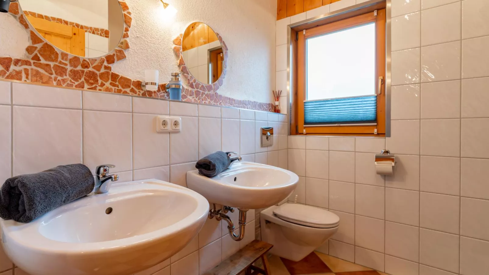 Emely-Badkamer