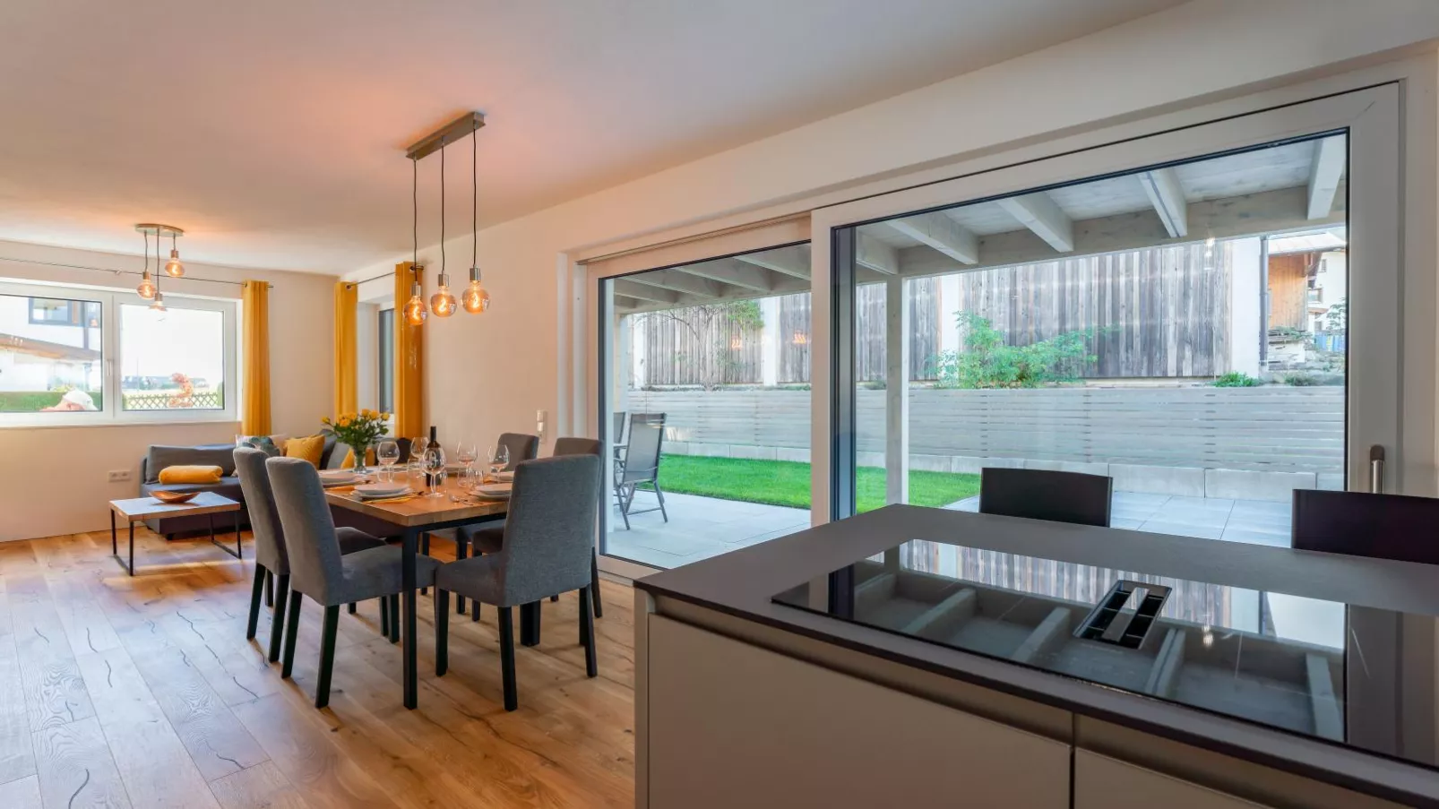 Ferienwohnung Emilia-Eetkamer