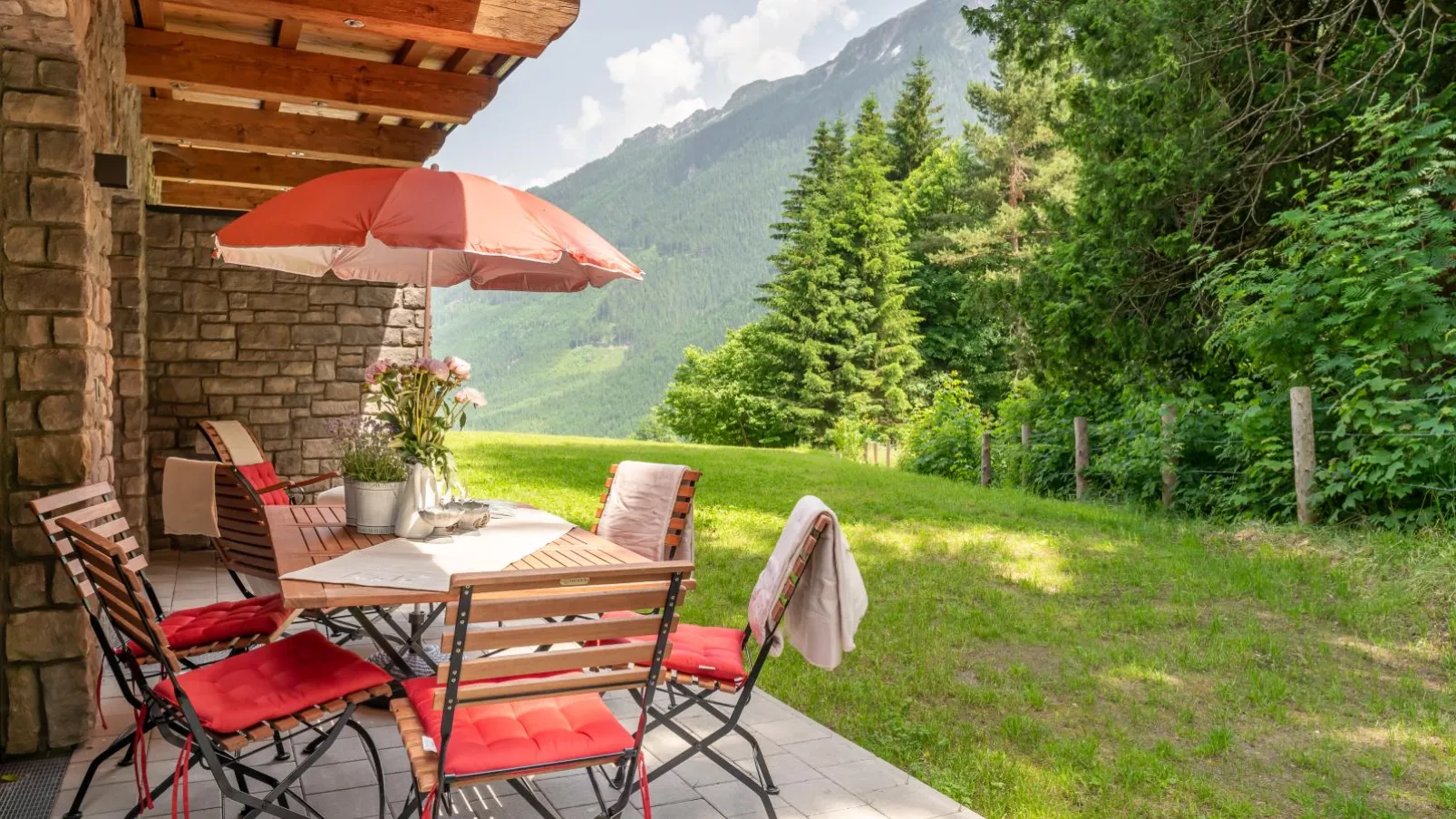 Tauernlodge Krimml 1A-Terrasbalkon