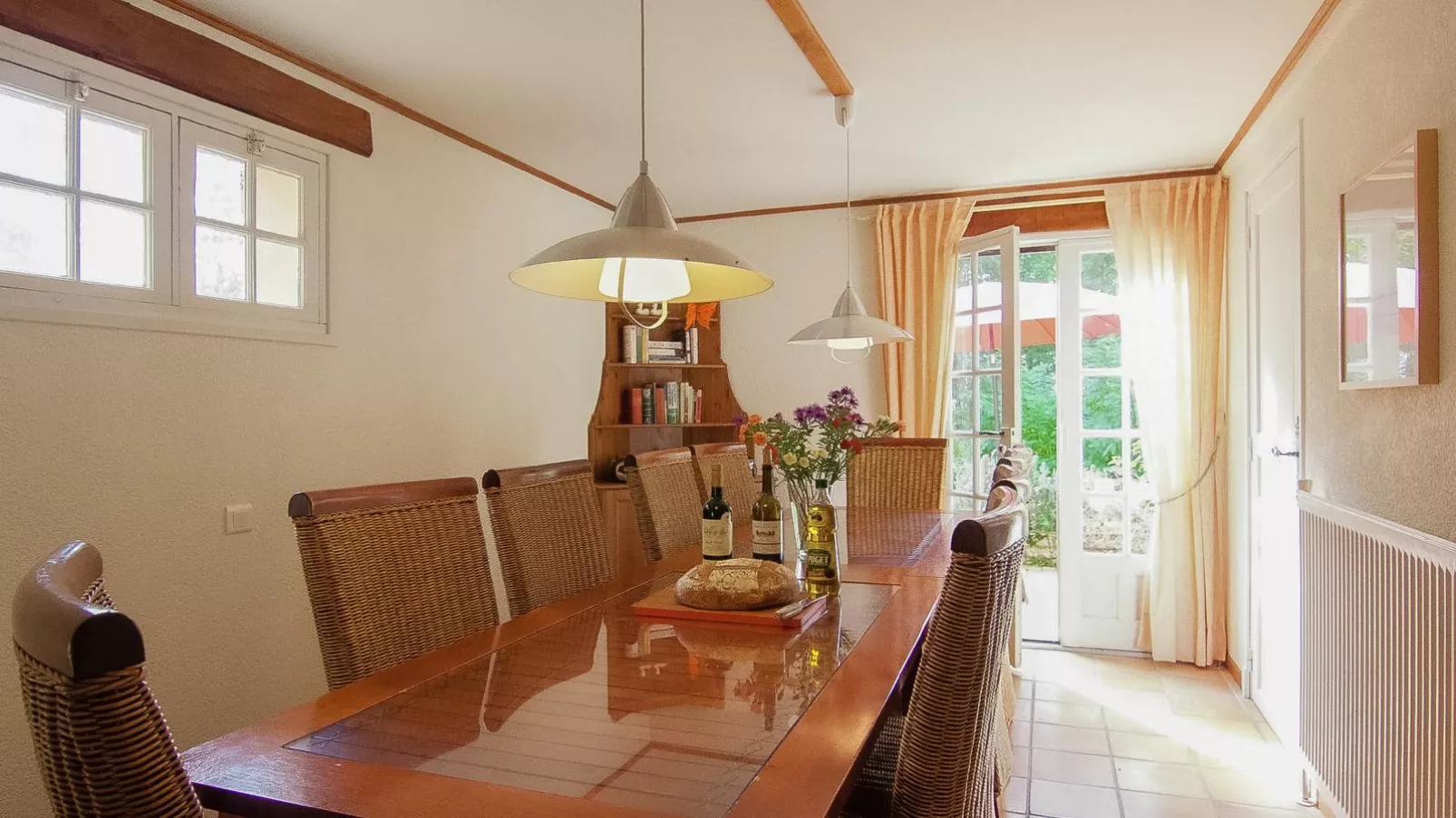 Villa les Bois 10 pers-Eetkamer