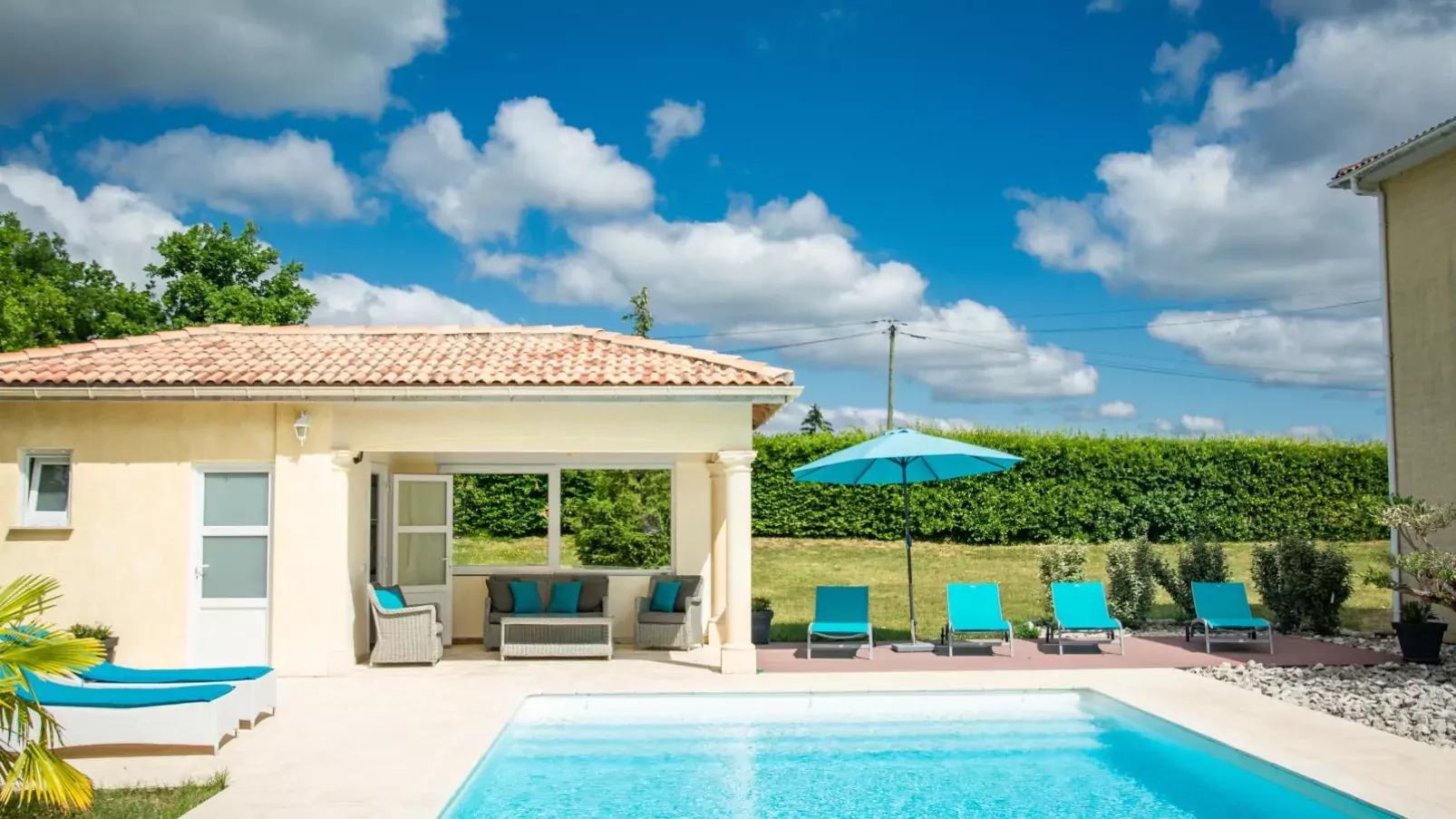 poolofhouse