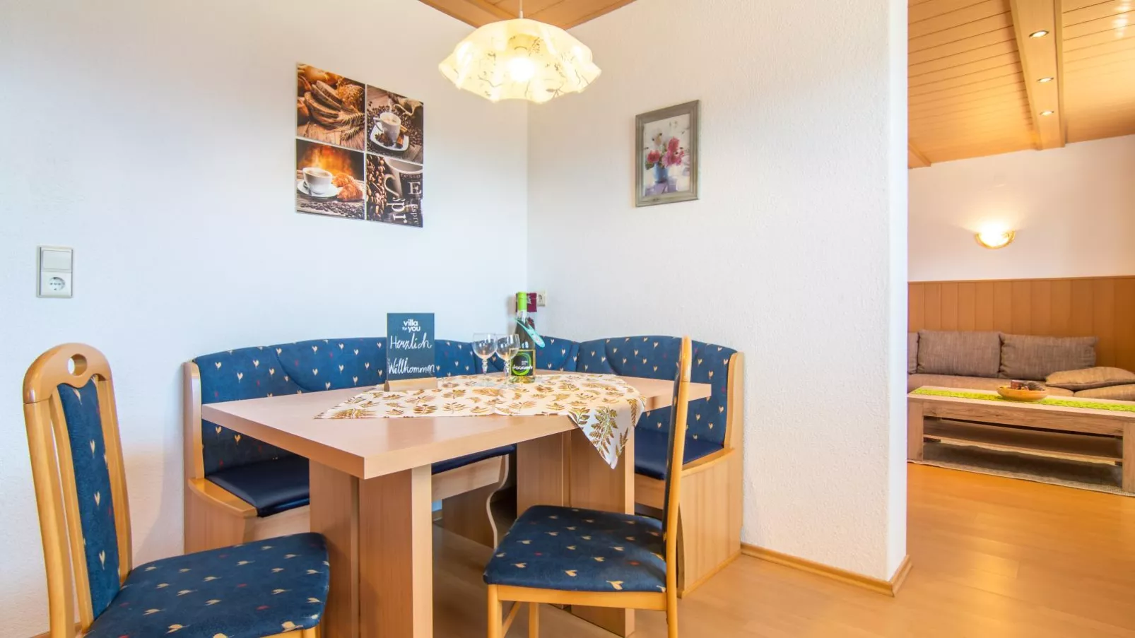 Haus Rieder-Eetkamer