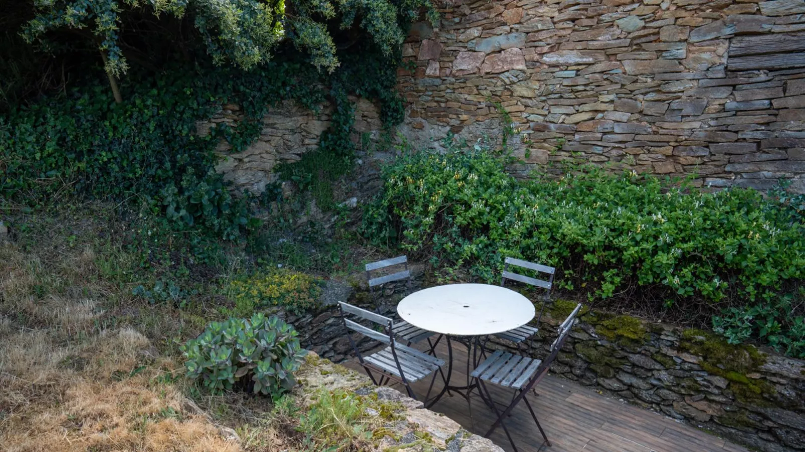 Gite Les Corbieres-Terrasbalkon