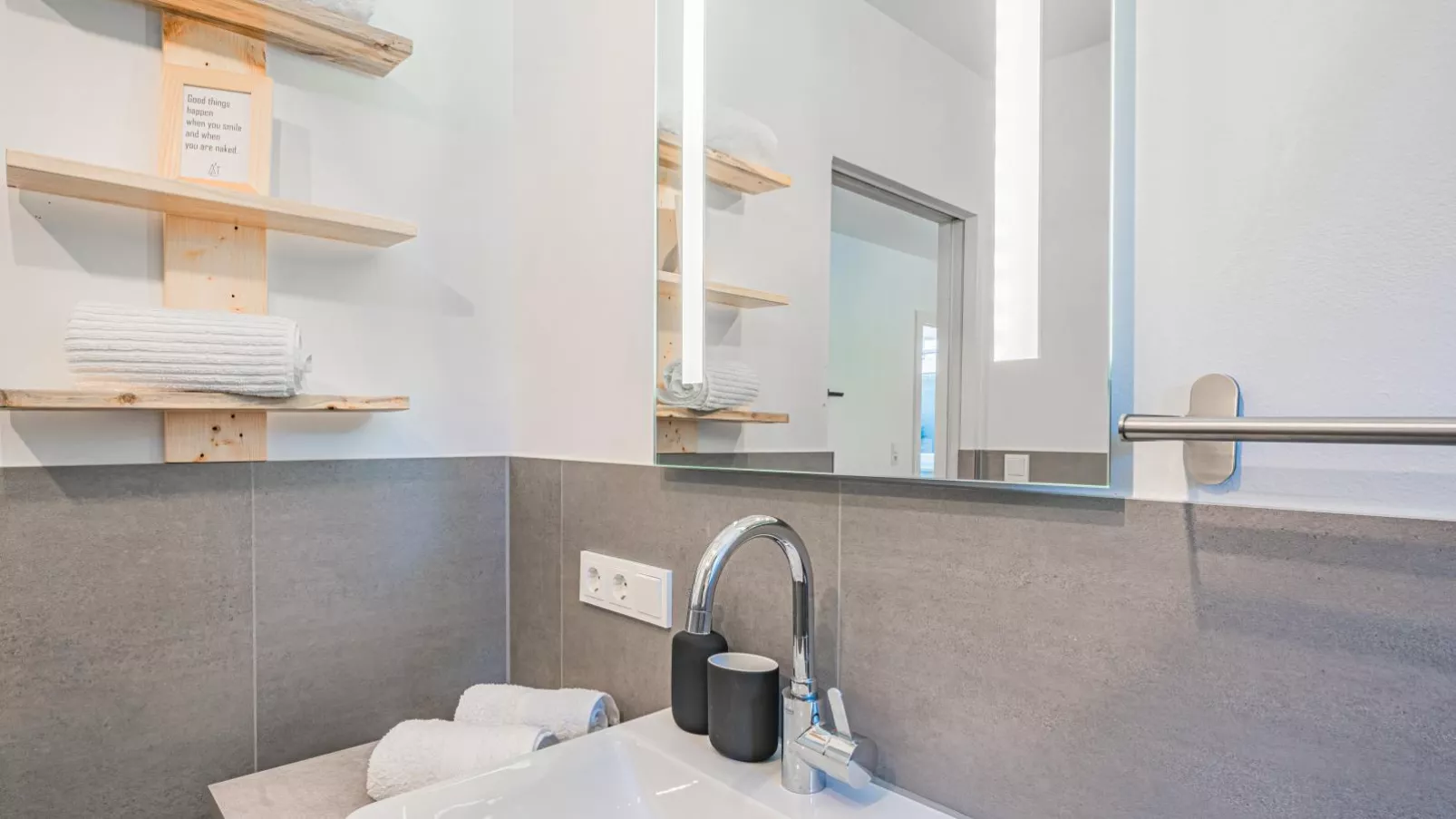 Tirola Bude Lisi Top 3-Badkamer