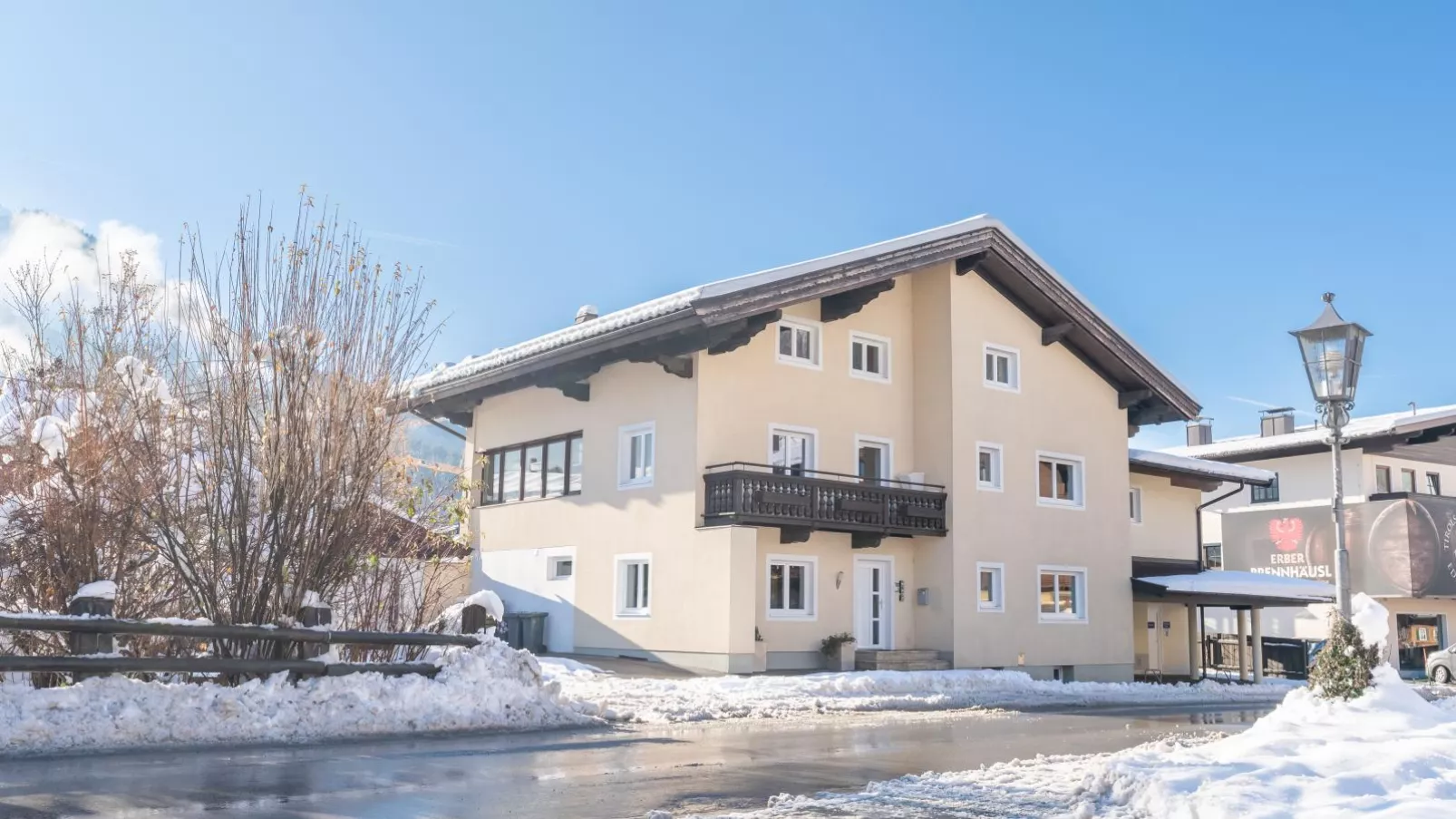 Brixen 3-Exterieur winter
