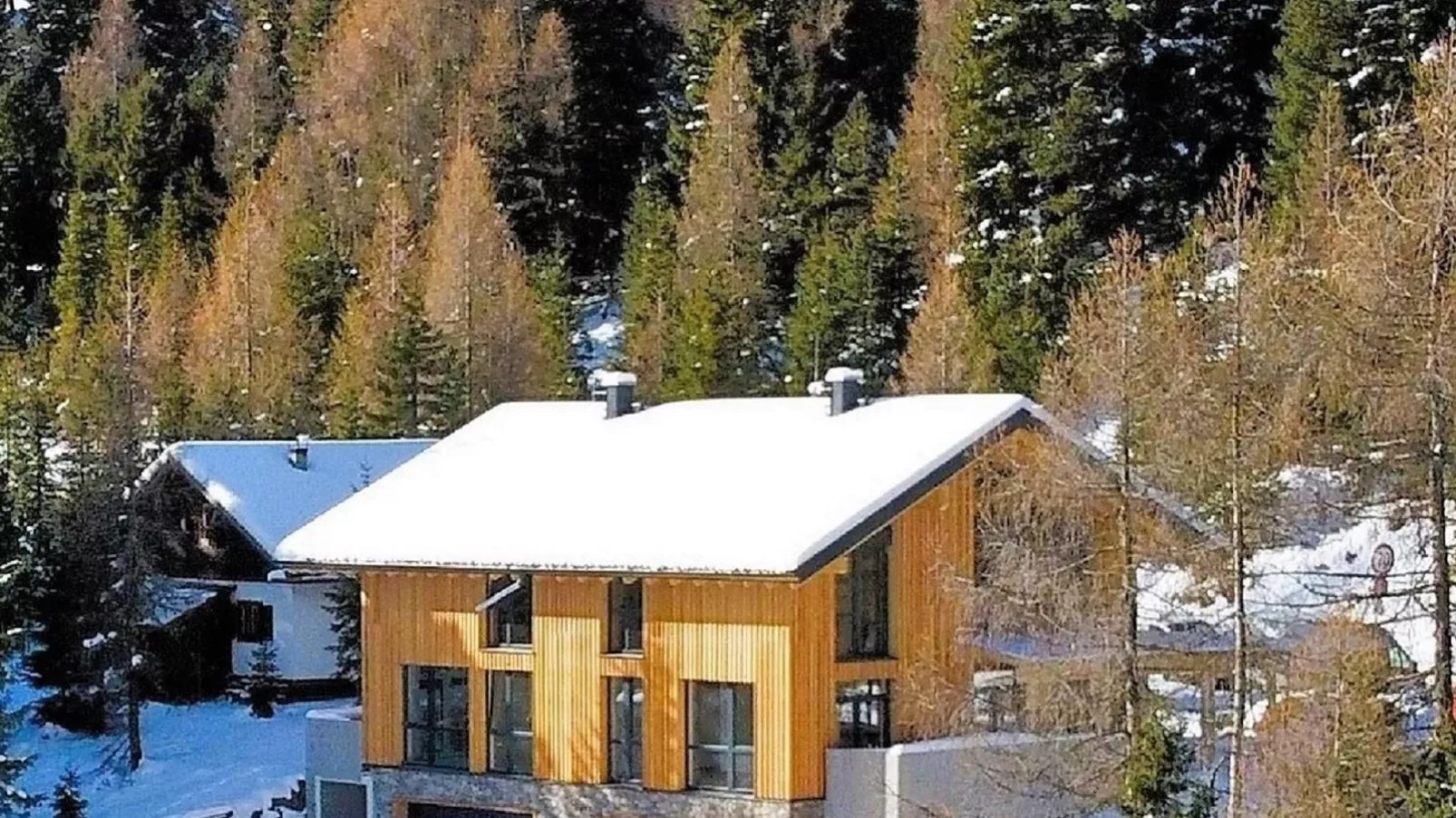 Turrach Lodge-Exterieur winter