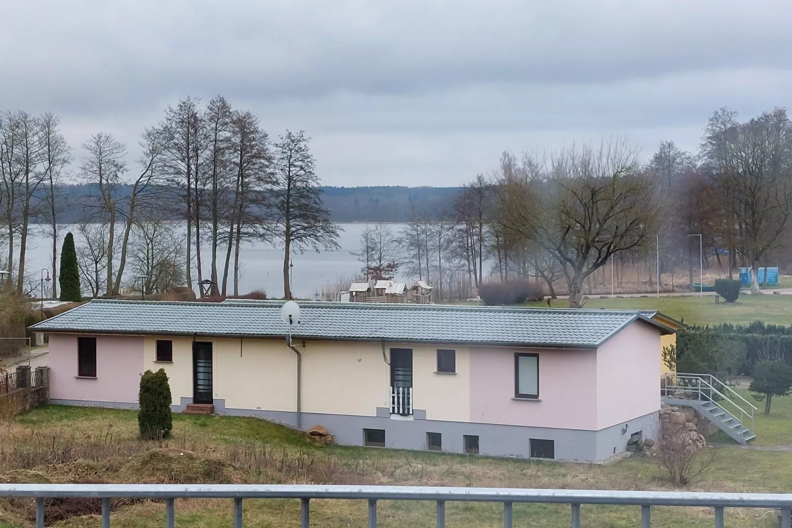 Ferienwohnung Seeblick-Uitzicht zomer