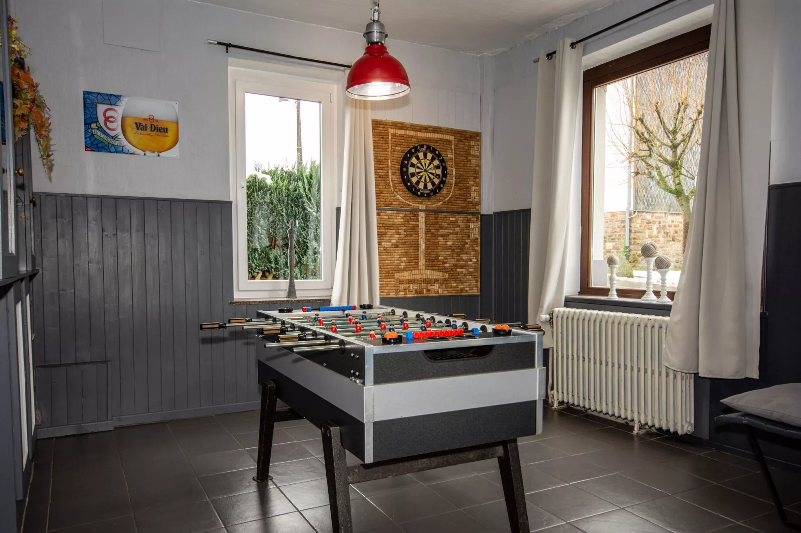 Entre amis 8 personnes-Recreatieruimte