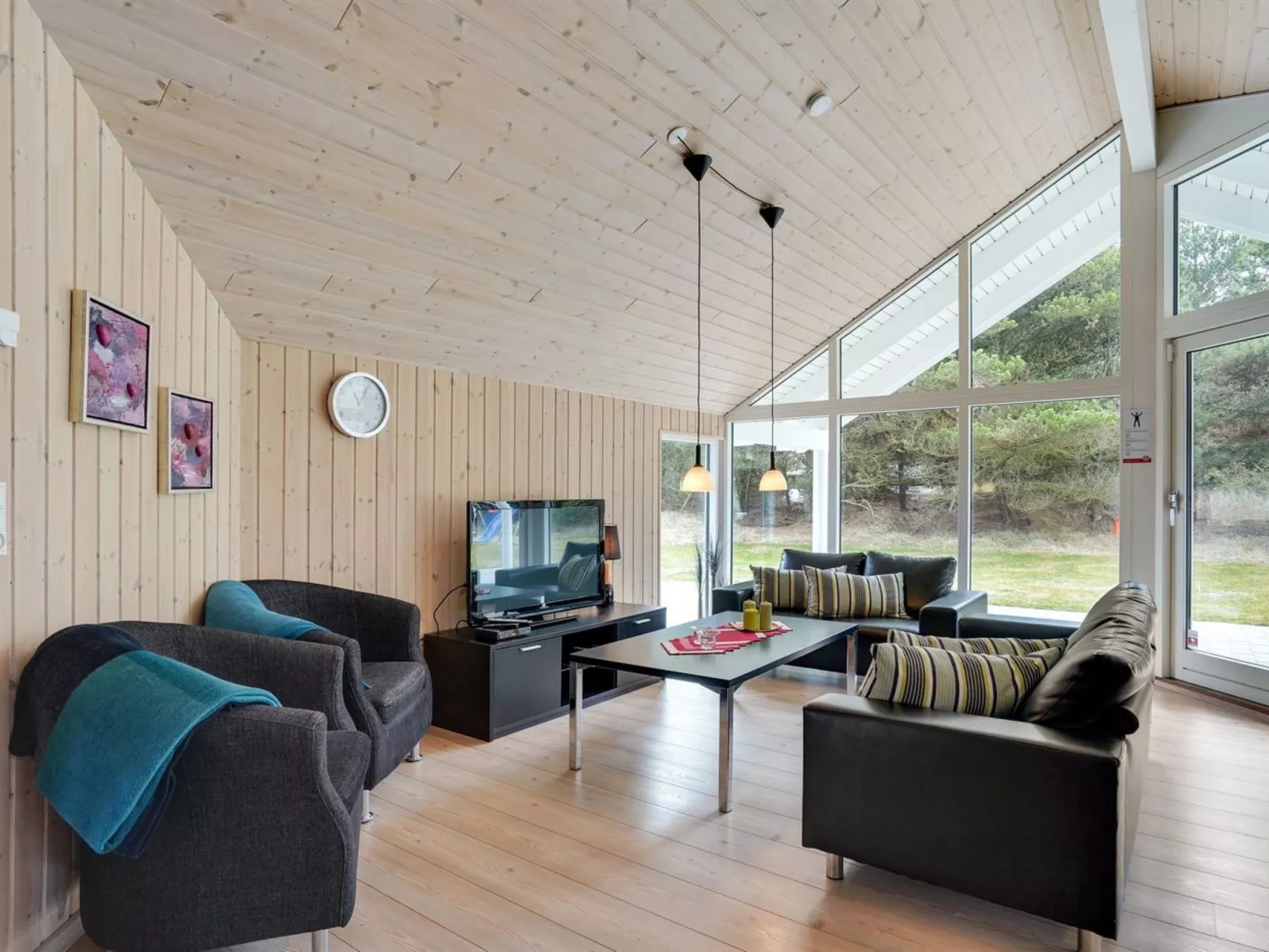 "Krum" - 4.5km from the sea-Binnen