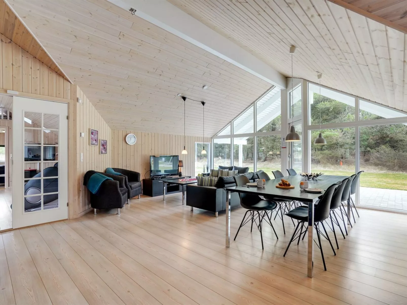 "Krum" - 4.5km from the sea-Binnen