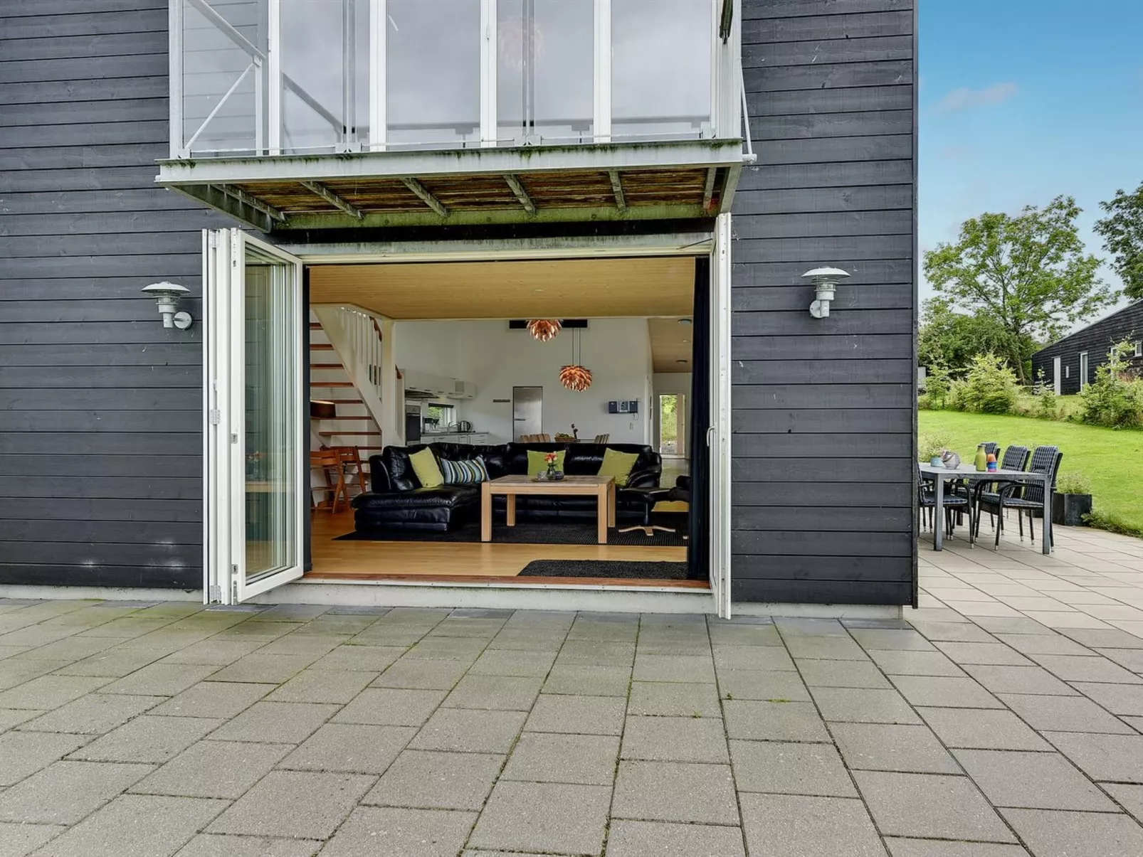 "Lyly" - 100m from the sea-Buiten