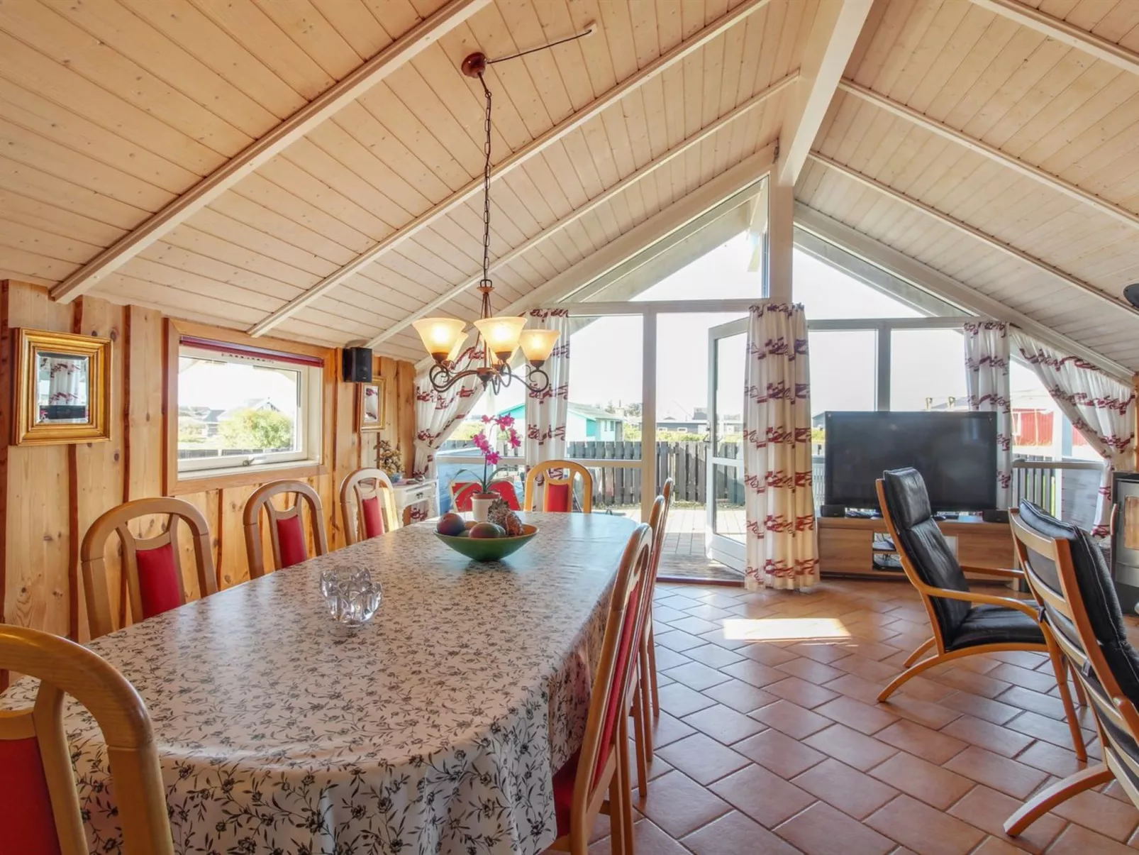"Freya" - 200m from the sea-Binnen
