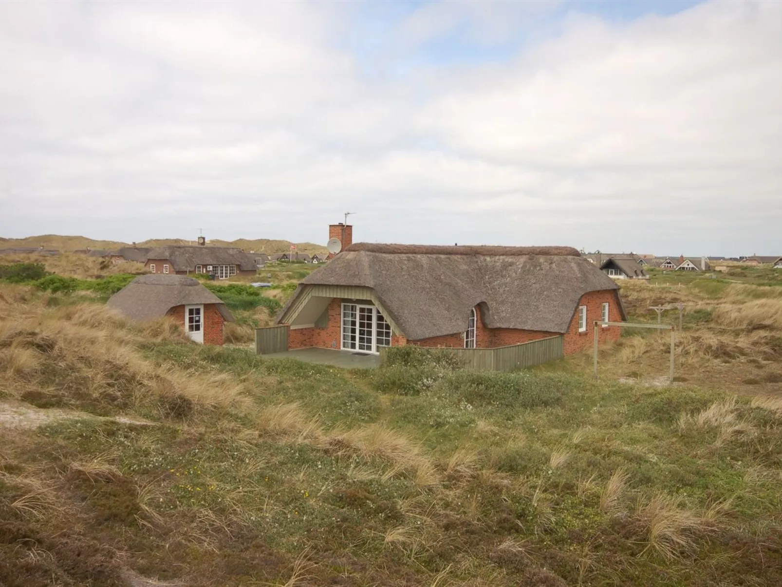 "Slava" - 250m from the sea-Buiten