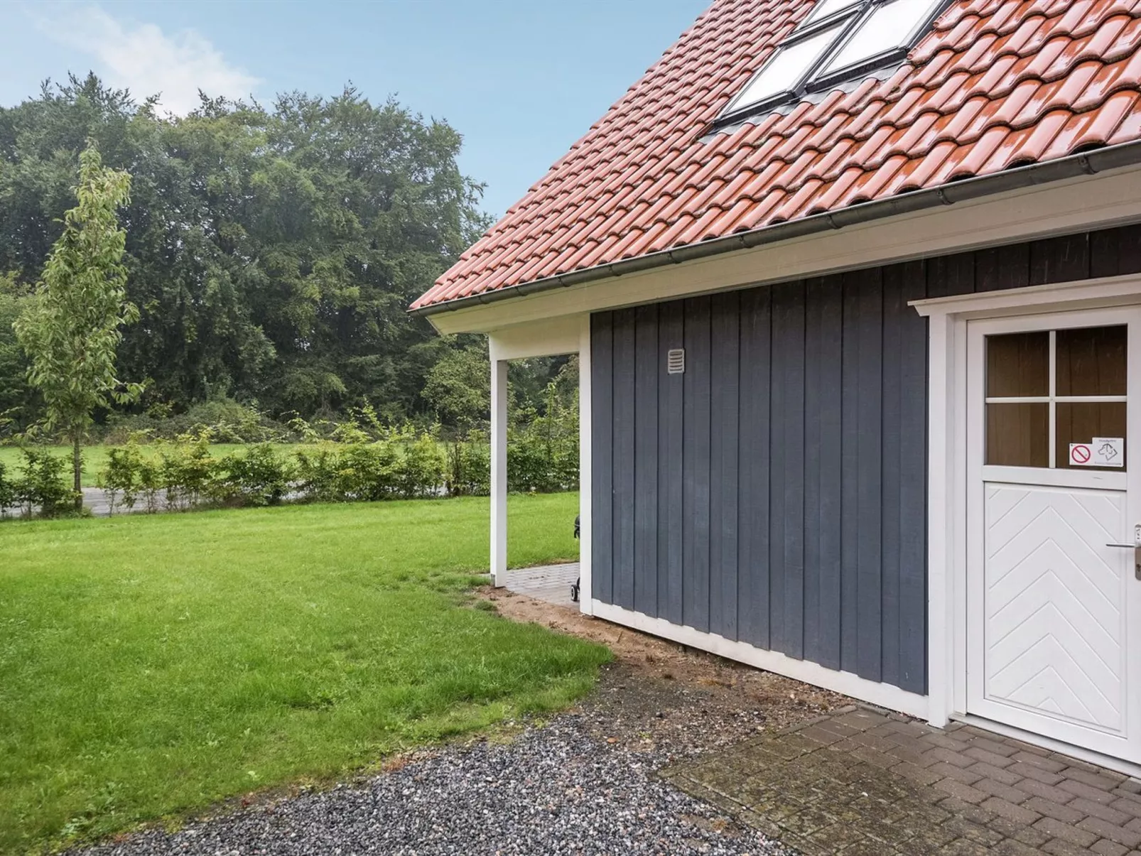 "Skjalm" - 100m to the inlet-Buiten