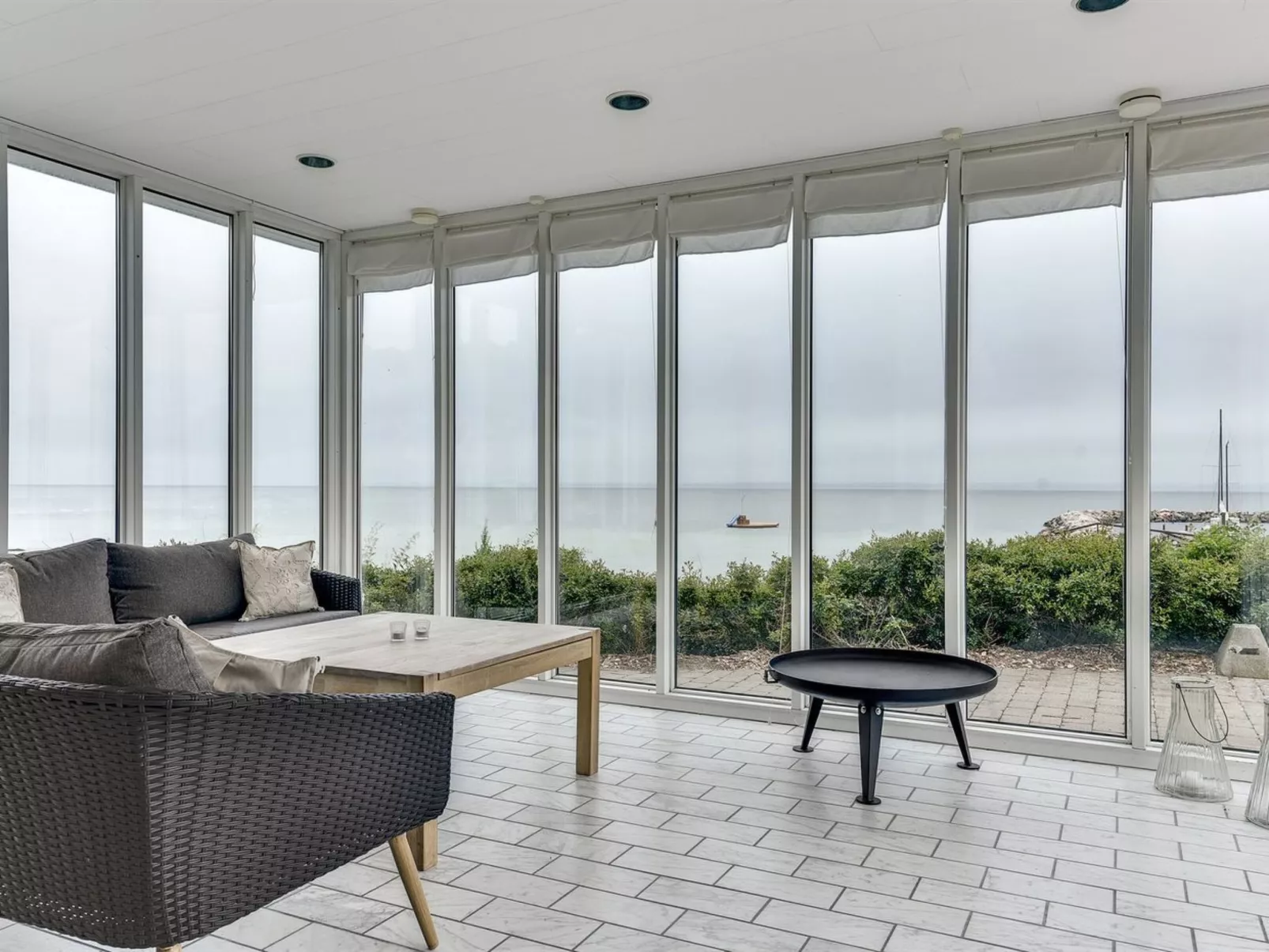 "Stefanie" - 10m from the sea-Binnen
