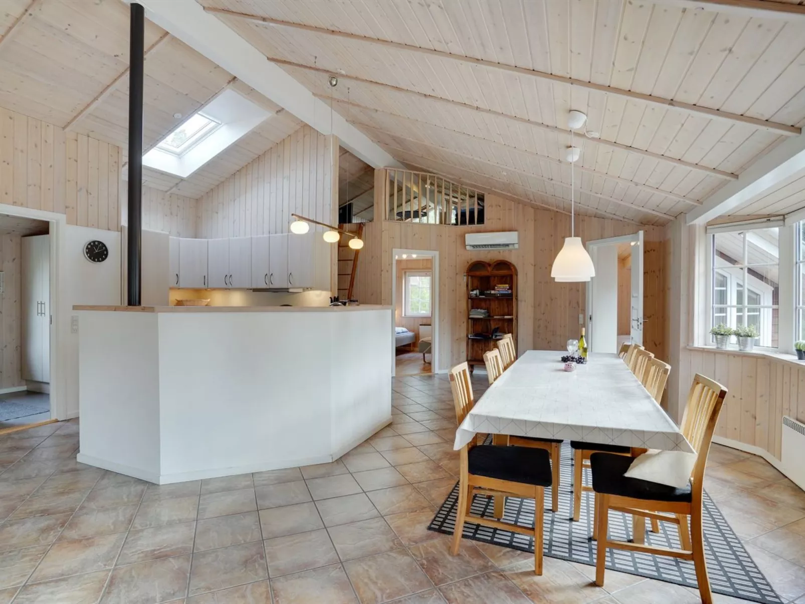"Orpah" - 2.5km from the sea-Binnen