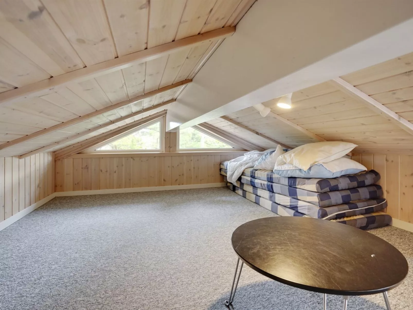 "Orpah" - 2.5km from the sea-Binnen