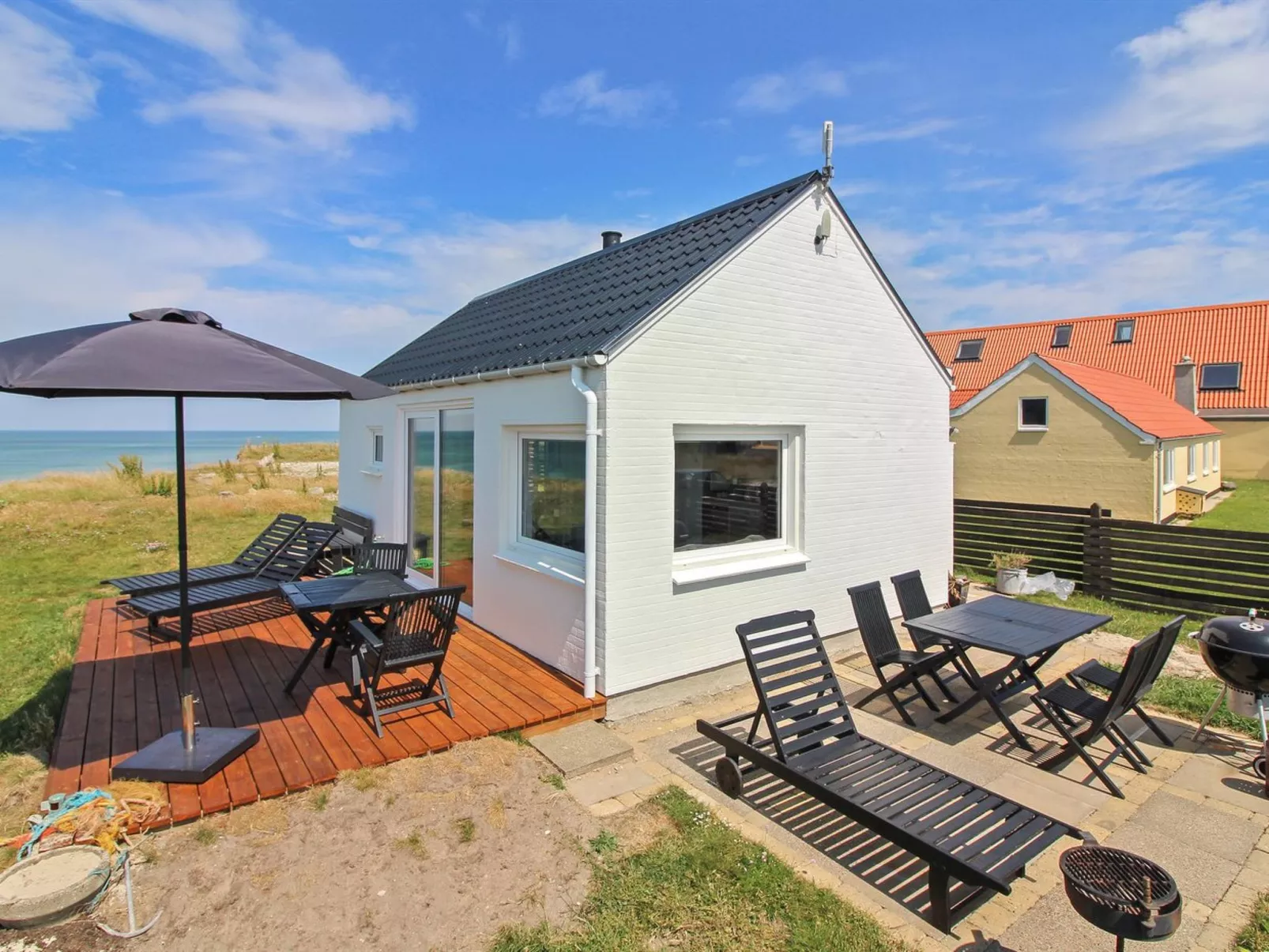 "Trifun" - 50m from the sea-Buiten