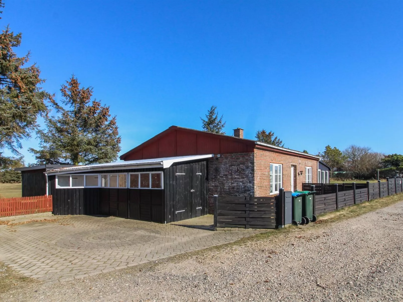 "Øvli" - 3.8km from the sea-Buiten