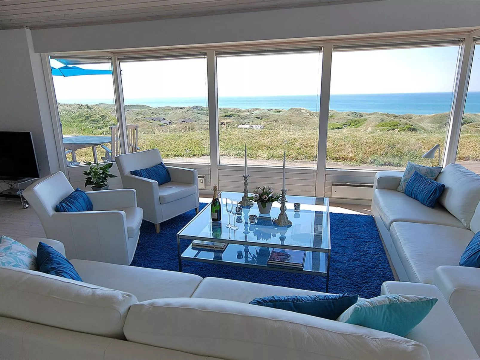 "Alyssa" - 300m from the sea-Binnen