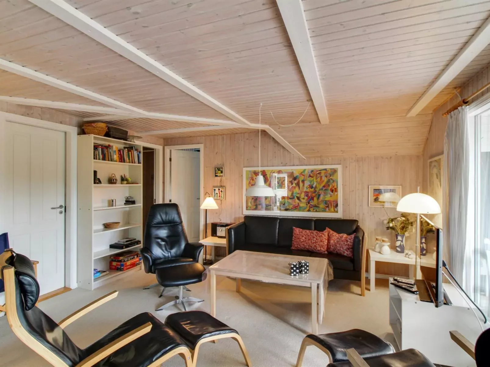 "Annli" - 1.5km from the sea-Binnen