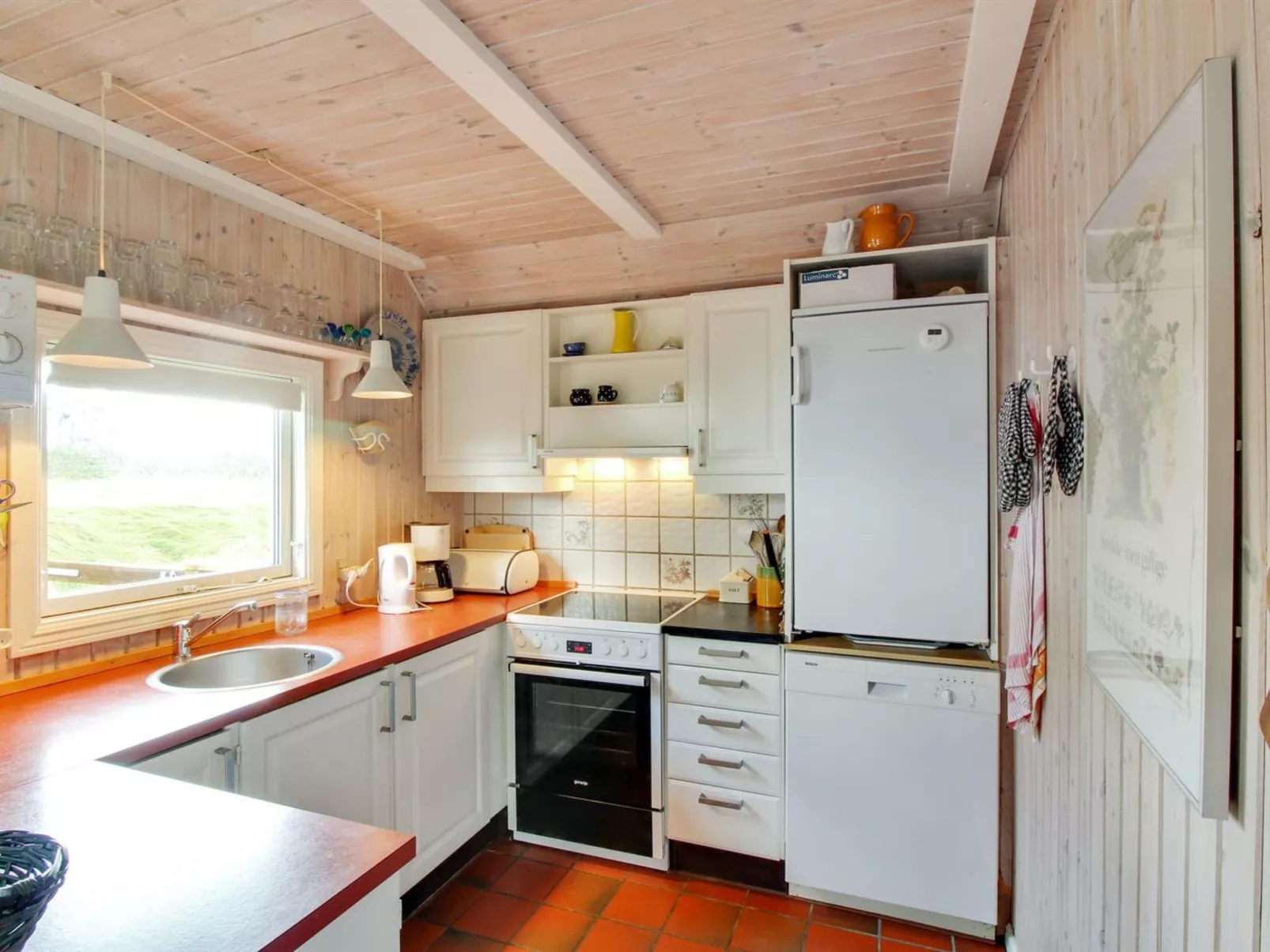 "Annli" - 1.5km from the sea-Binnen