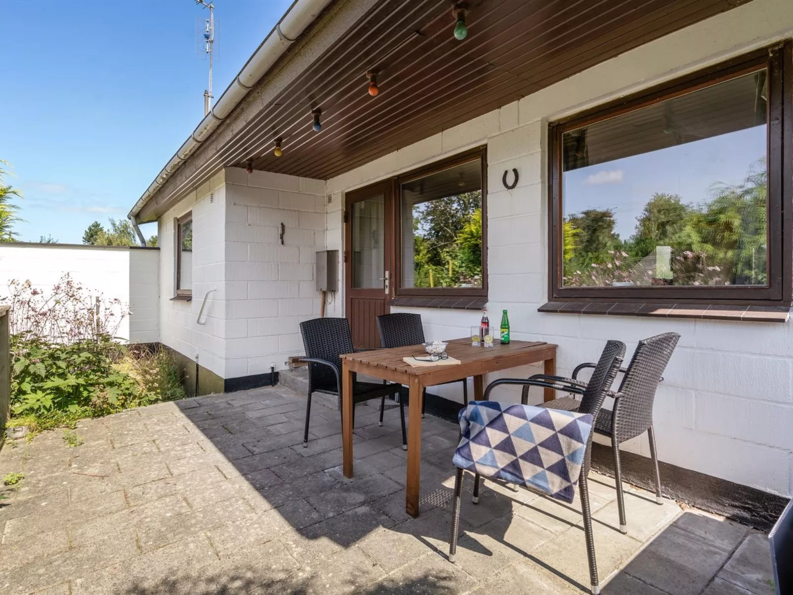 "Henrich" - 300m from the sea-Buiten
