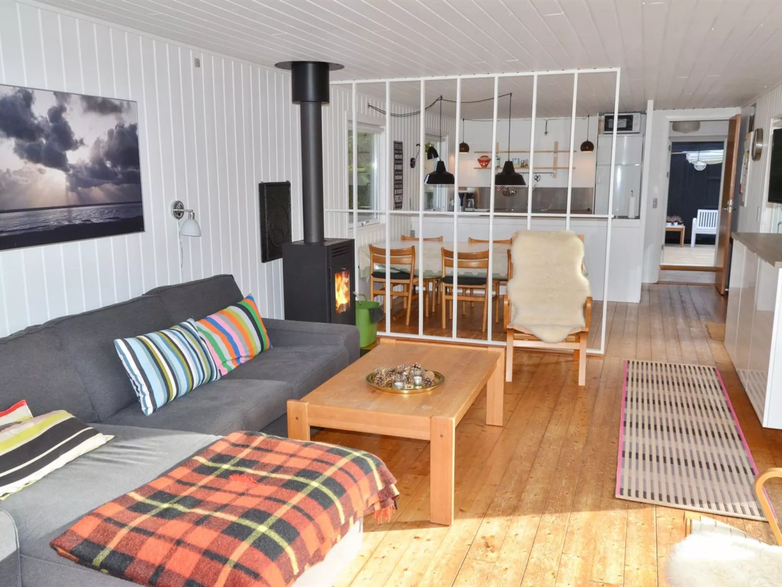 "Elin" - 3km from the sea-Binnen