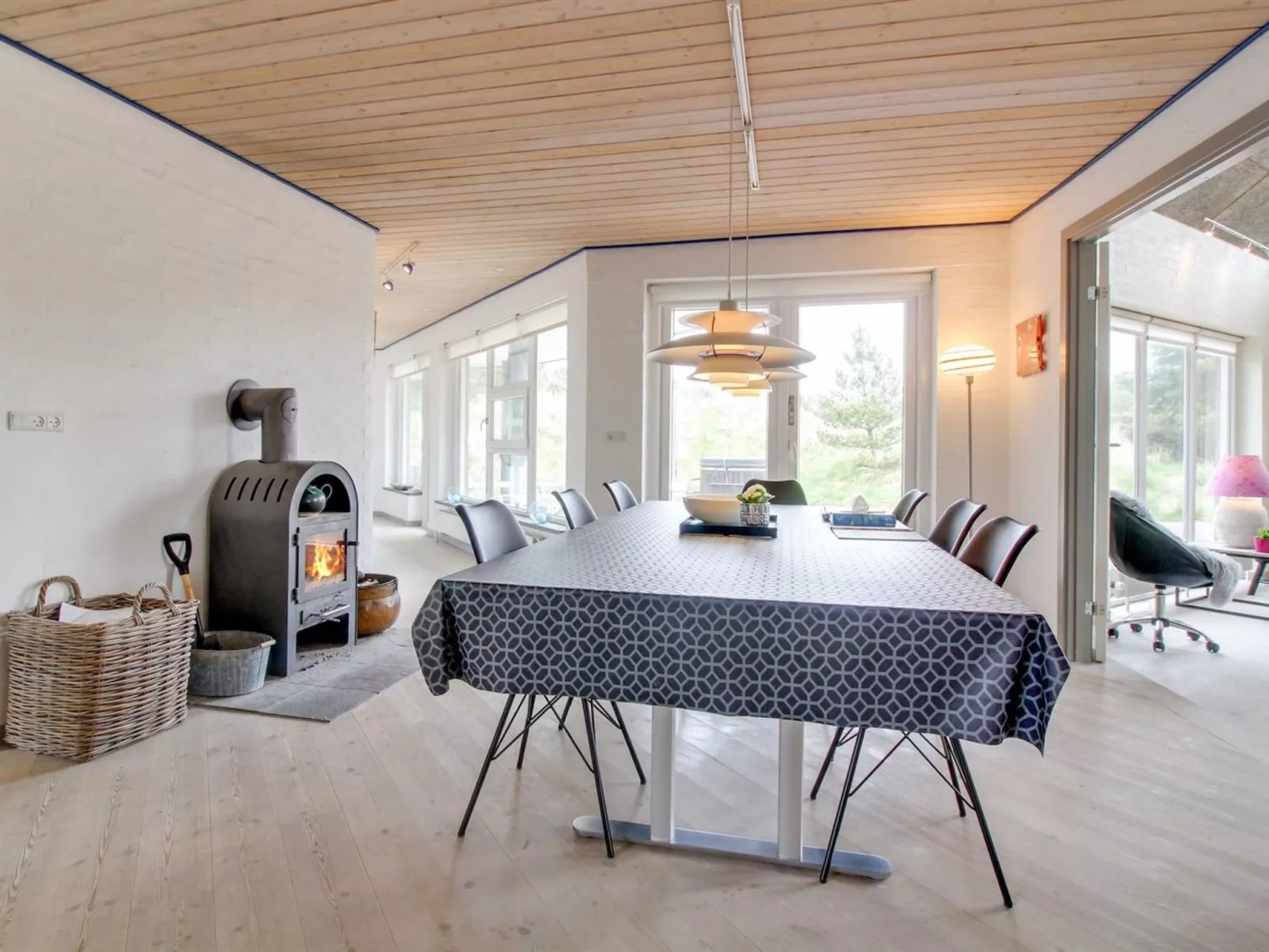 "Sjamme" - 1.2km from the sea-Binnen