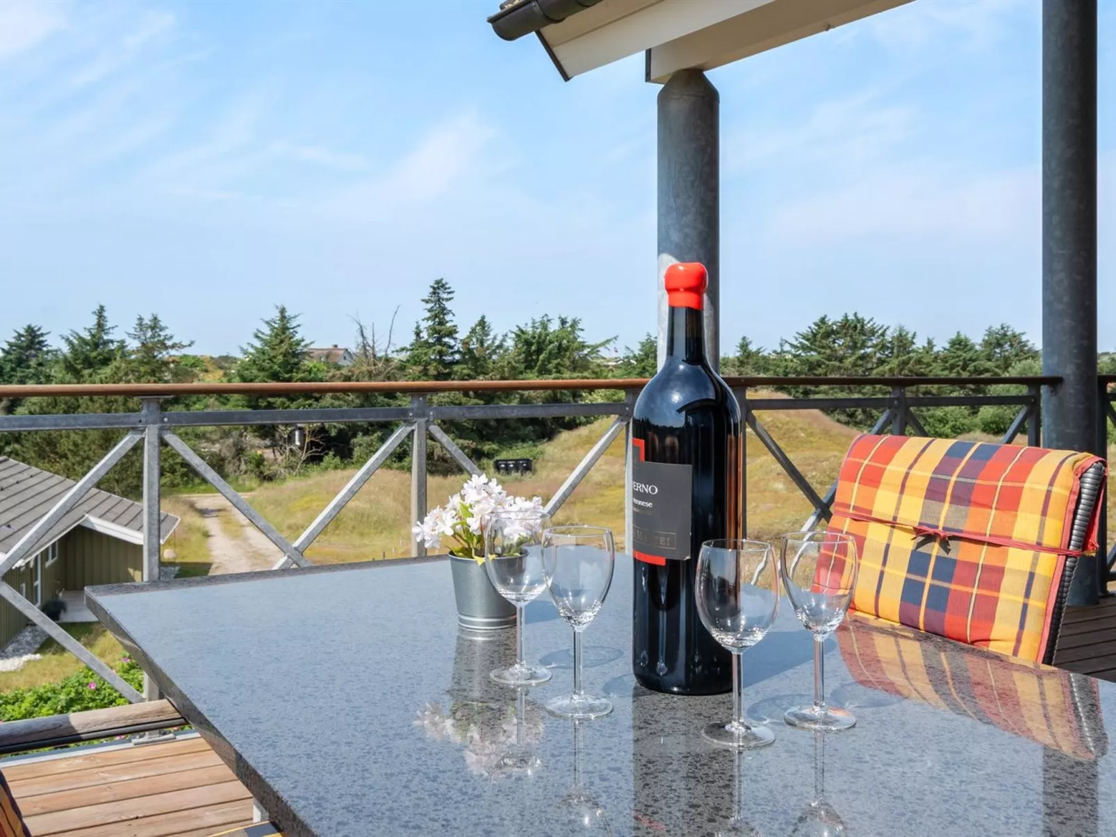 "Falk" - 500m from the sea-Buiten