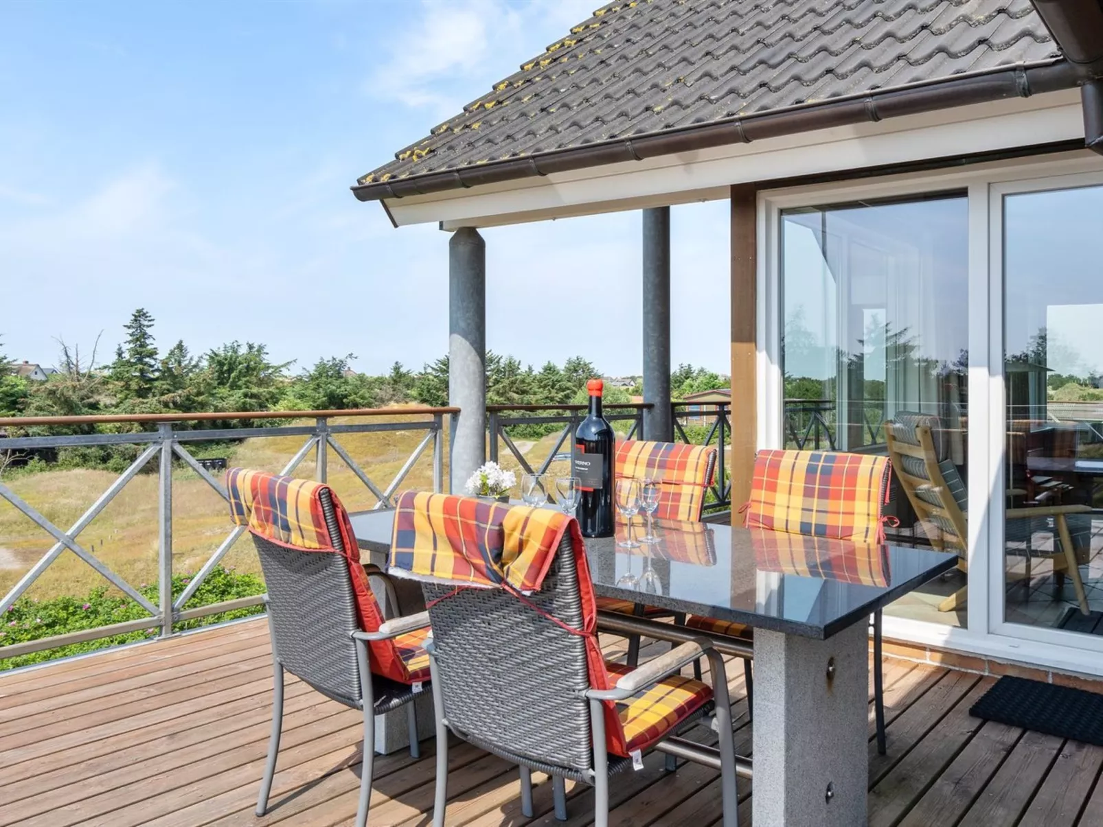 "Falk" - 500m from the sea-Buiten