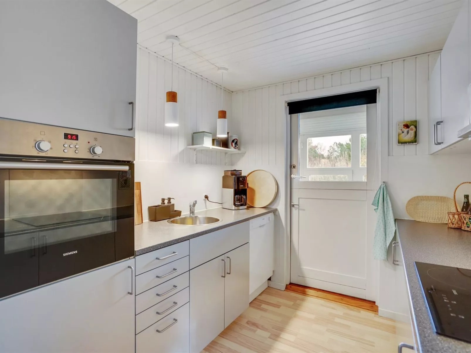"Denisa" - 2.3km from the sea-Binnen